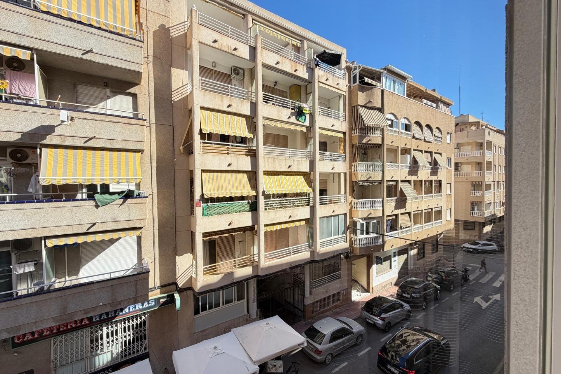 Te koop - Apartamento -
Torrevieja - Playa del cura