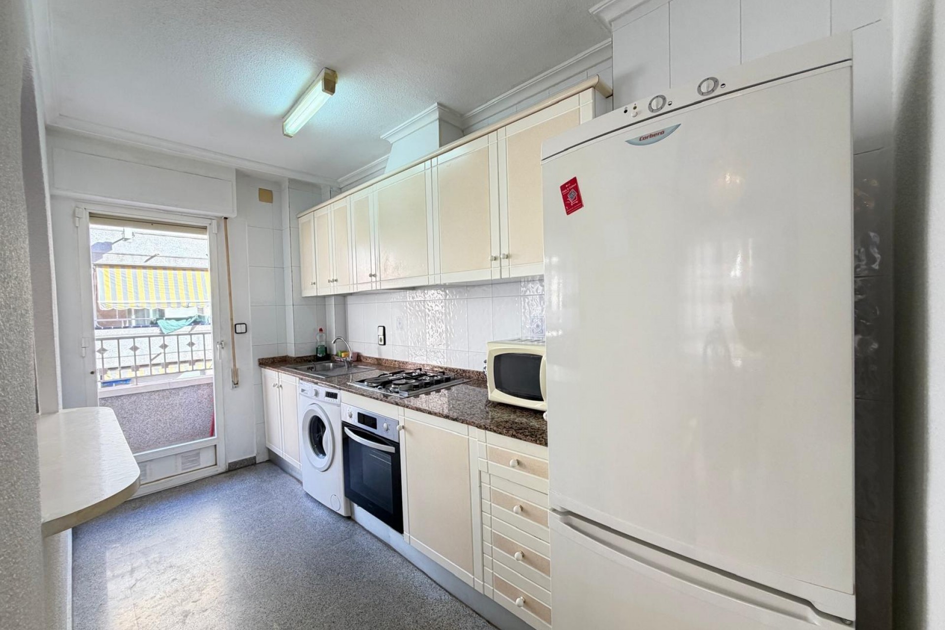 Te koop - Apartamento -
Torrevieja - Playa del cura