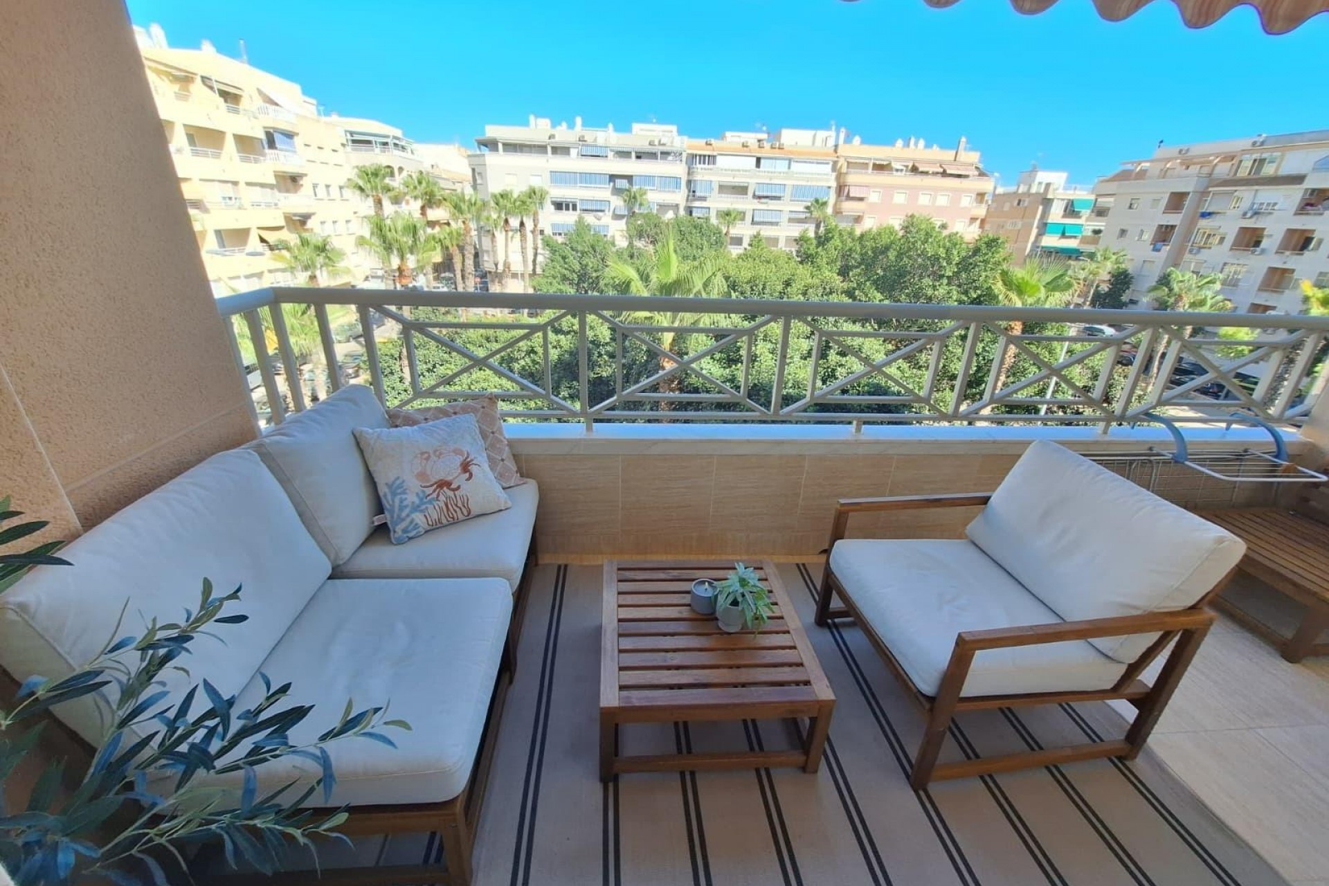 Te koop - Apartamento -
Torrevieja - Playa del cura