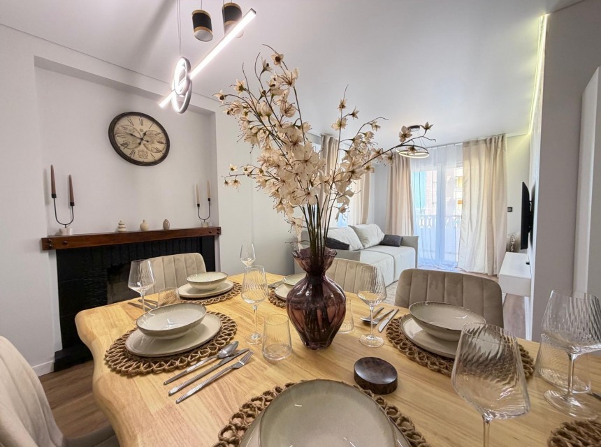 Te koop - Apartamento -
Torrevieja - Punta Prima