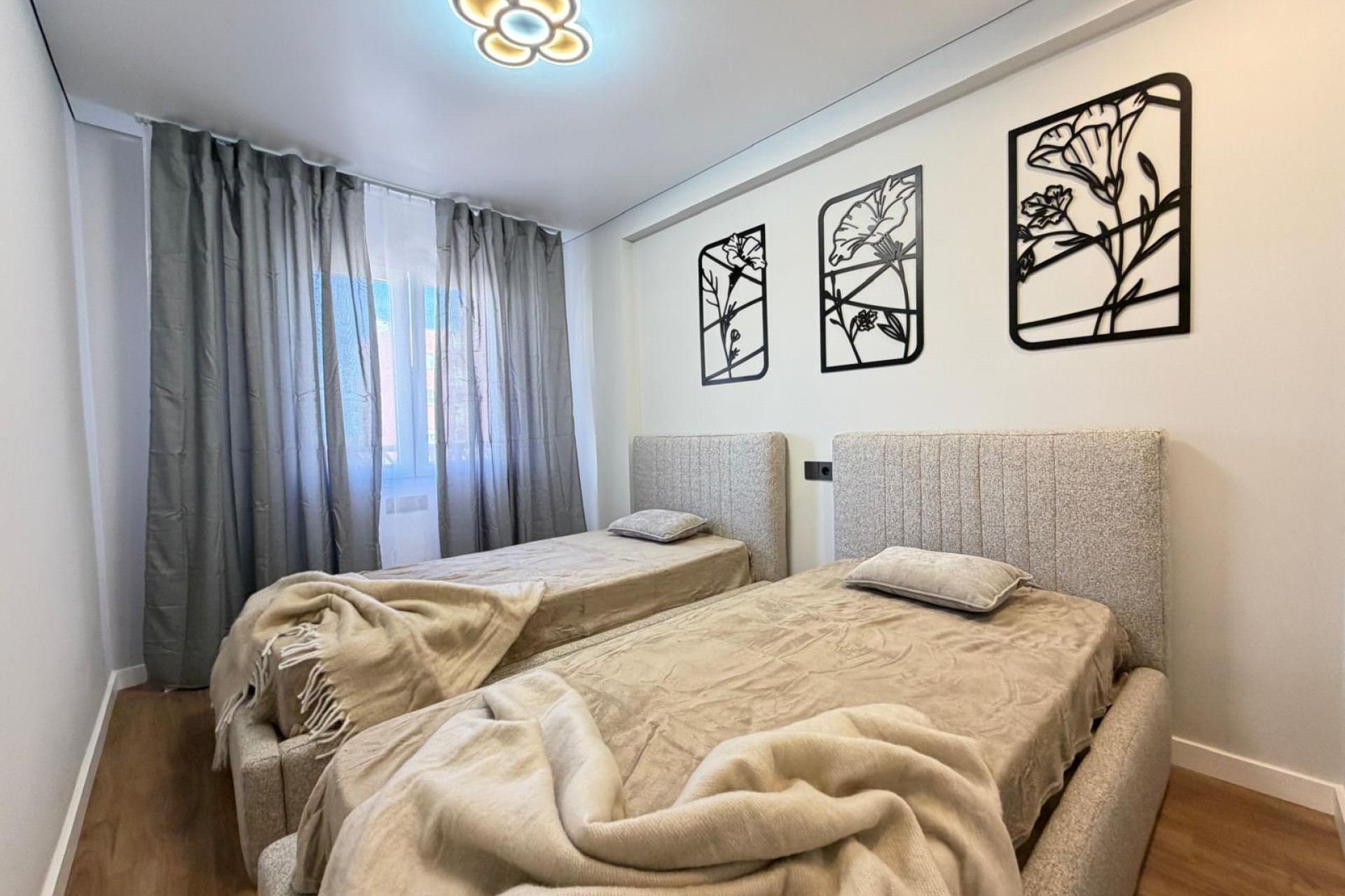 Te koop - Apartamento -
Torrevieja - Punta Prima