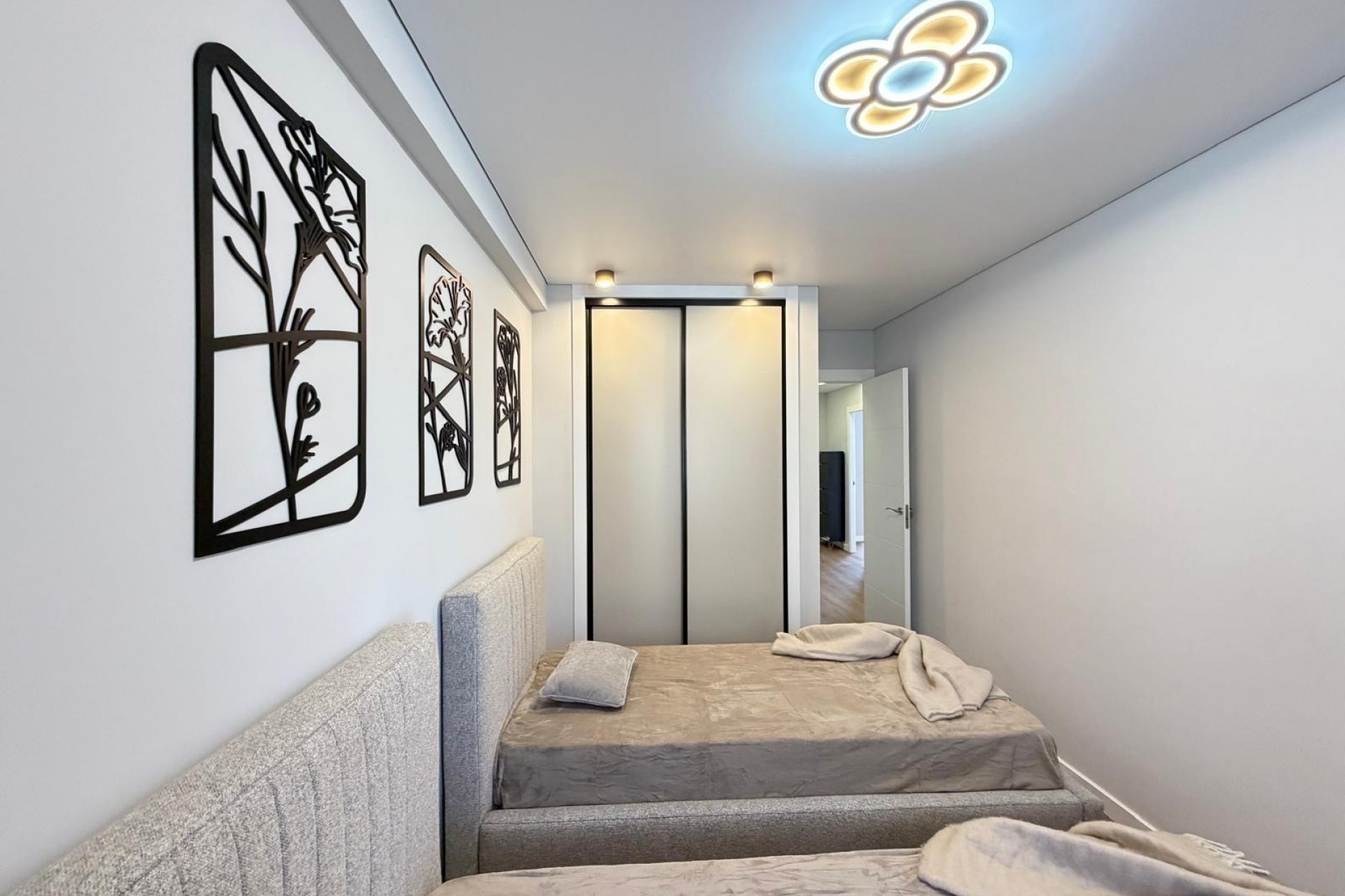 Te koop - Apartamento -
Torrevieja - Punta Prima