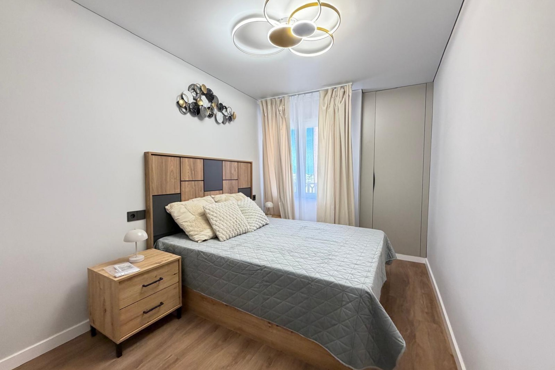Te koop - Apartamento -
Torrevieja - Punta Prima