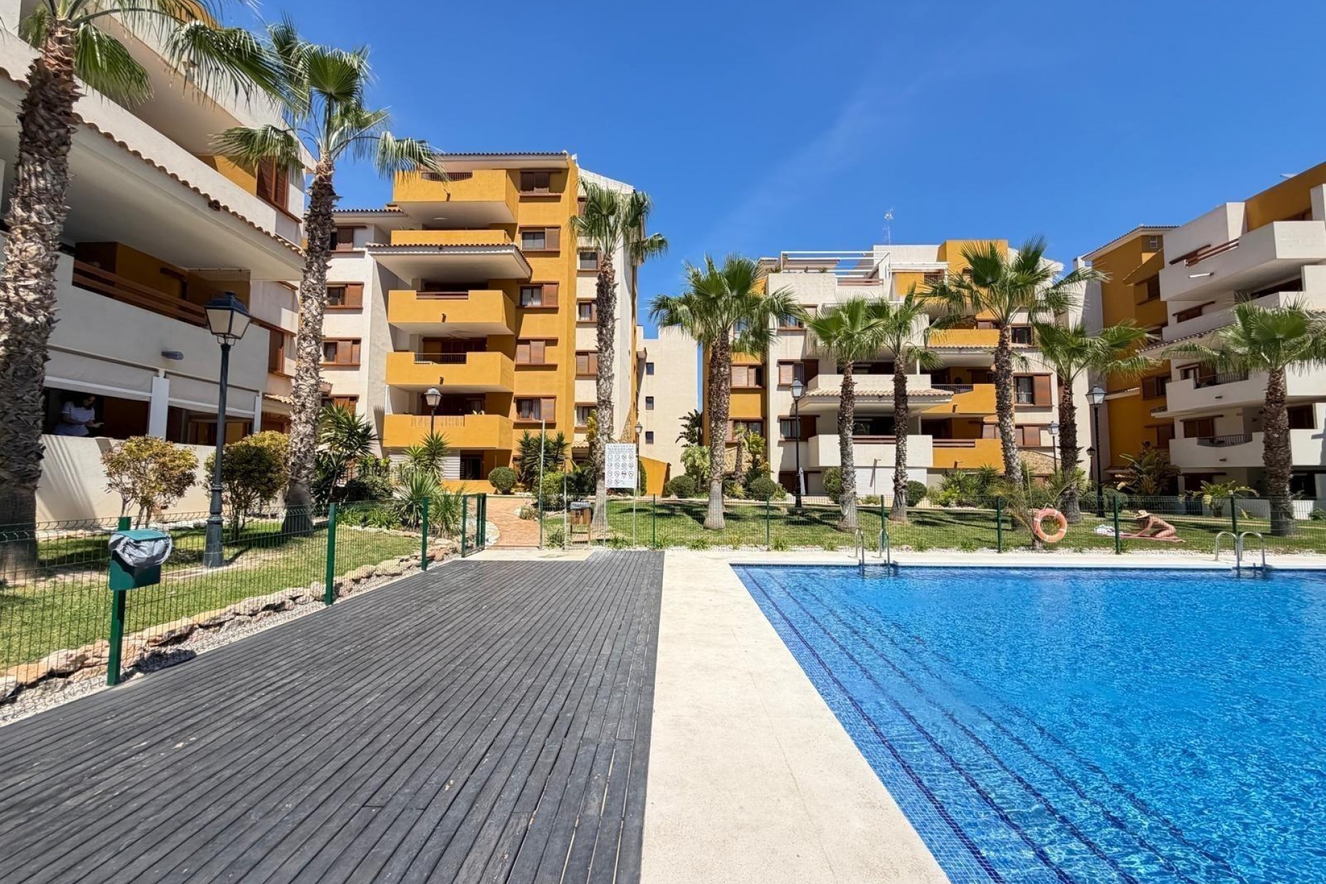 Te koop - Apartamento -
Torrevieja - Punta Prima