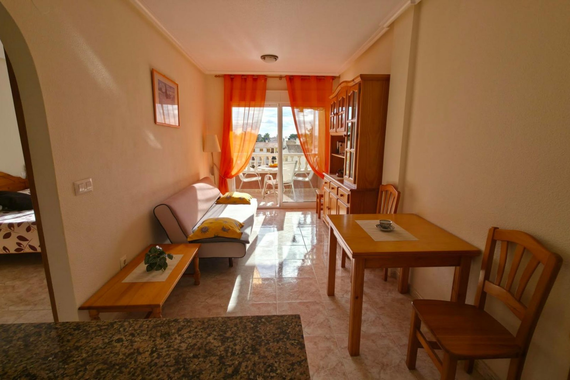 Te koop - Apartamento -
Torrevieja - Torreblanca
