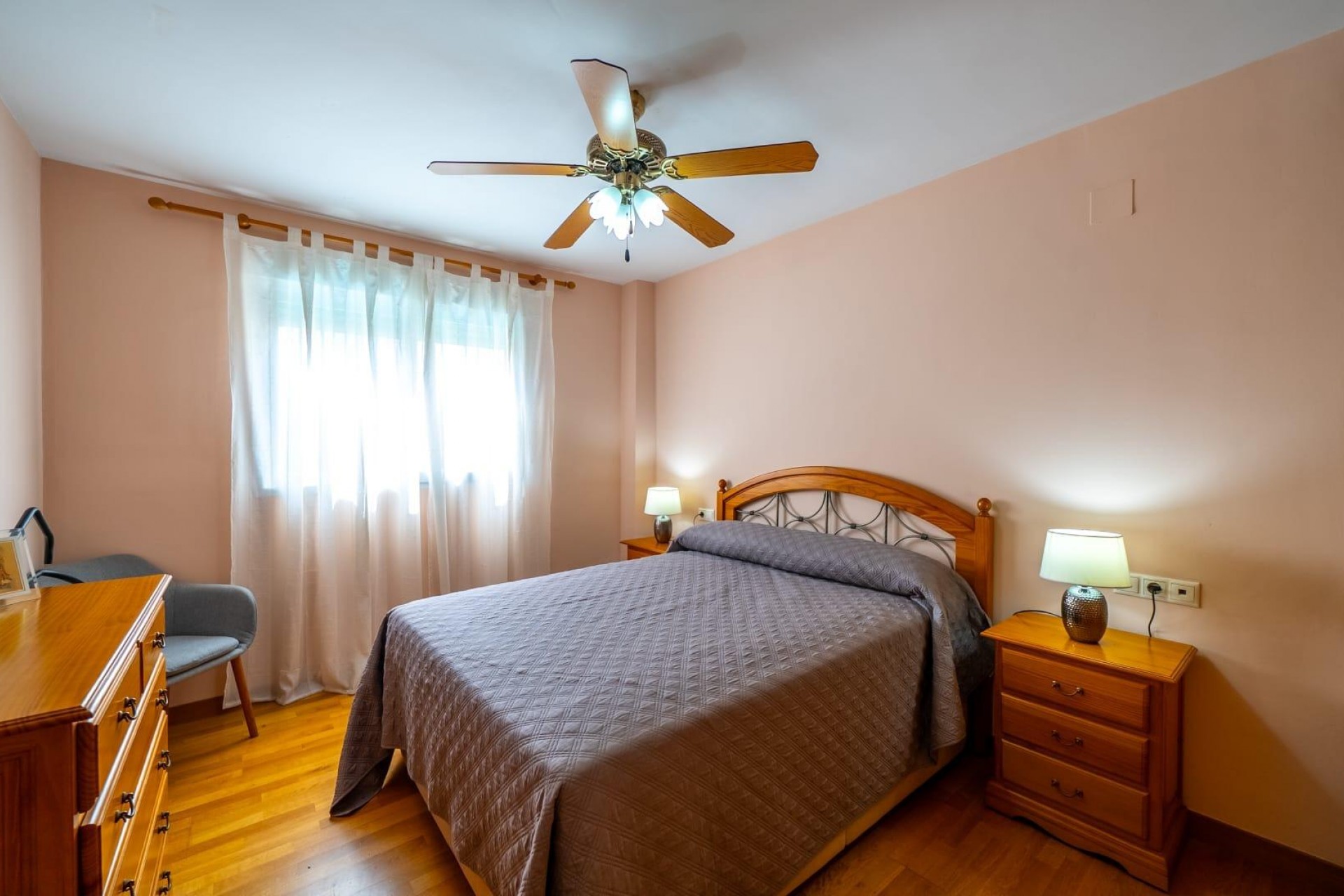 Te koop - Appartement -
Alicante - Alicante Golf