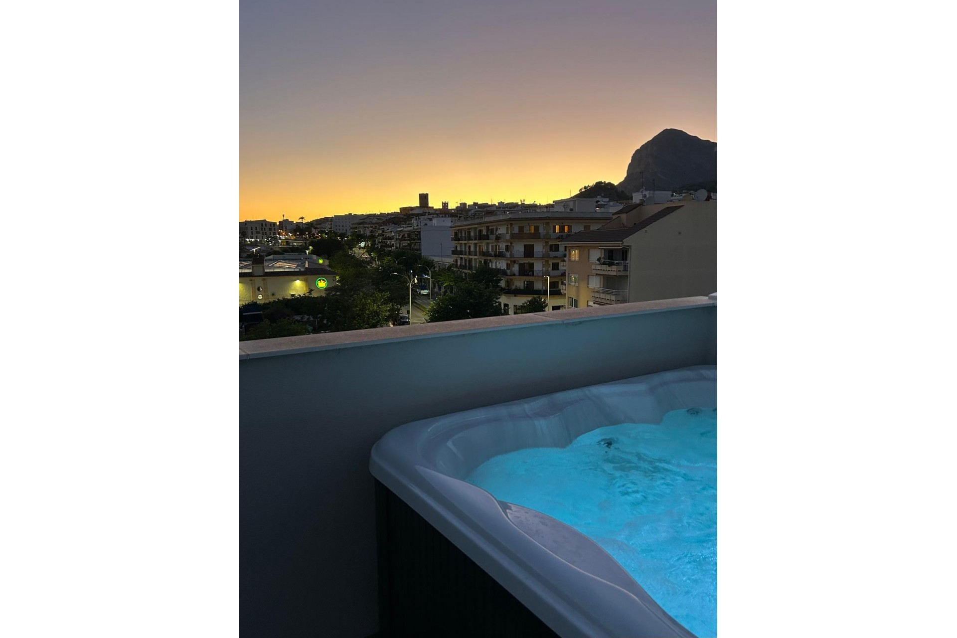 Te koop - Appartement -
Javea