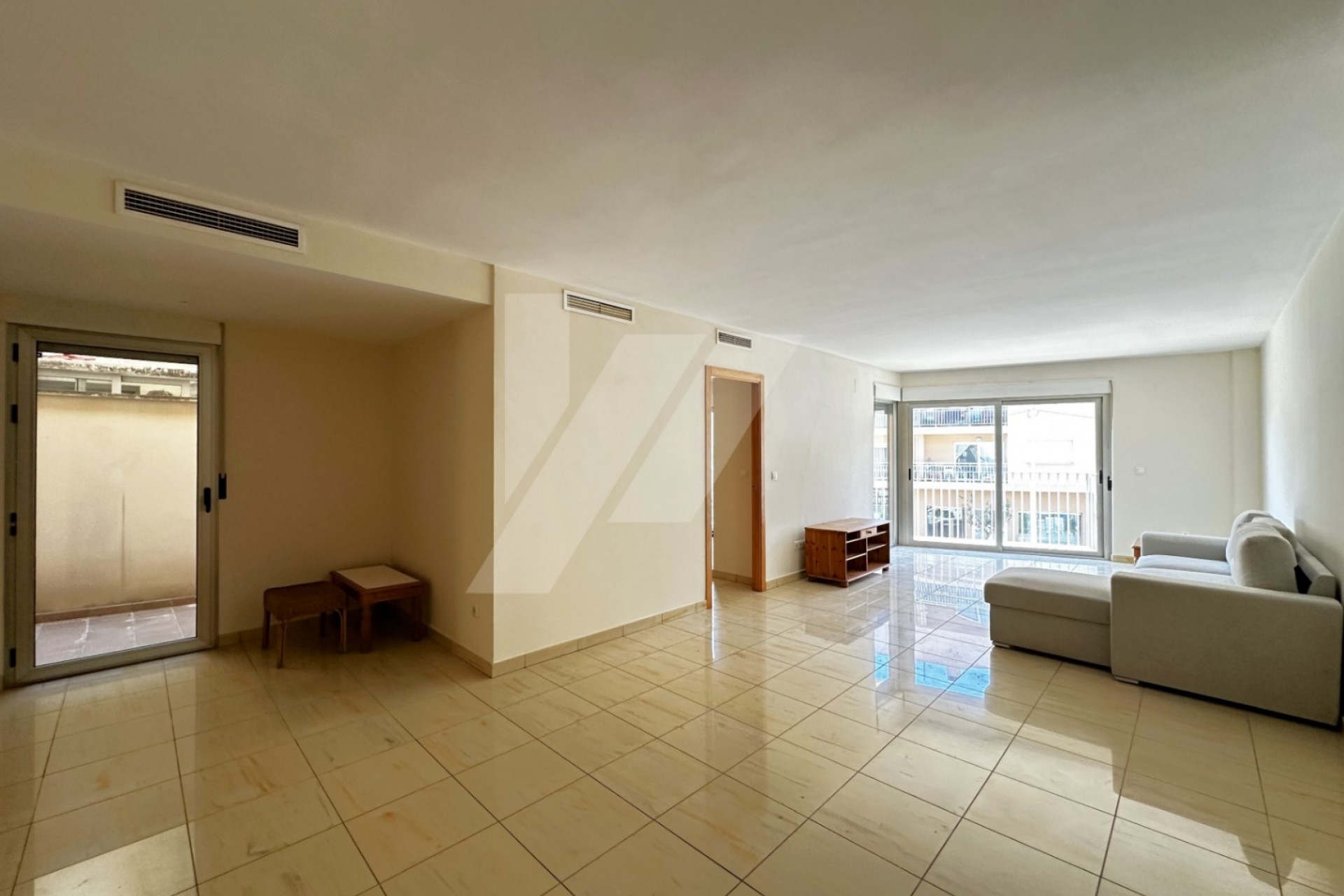 Te koop - Appartement -
Teulada - Casco Urbano