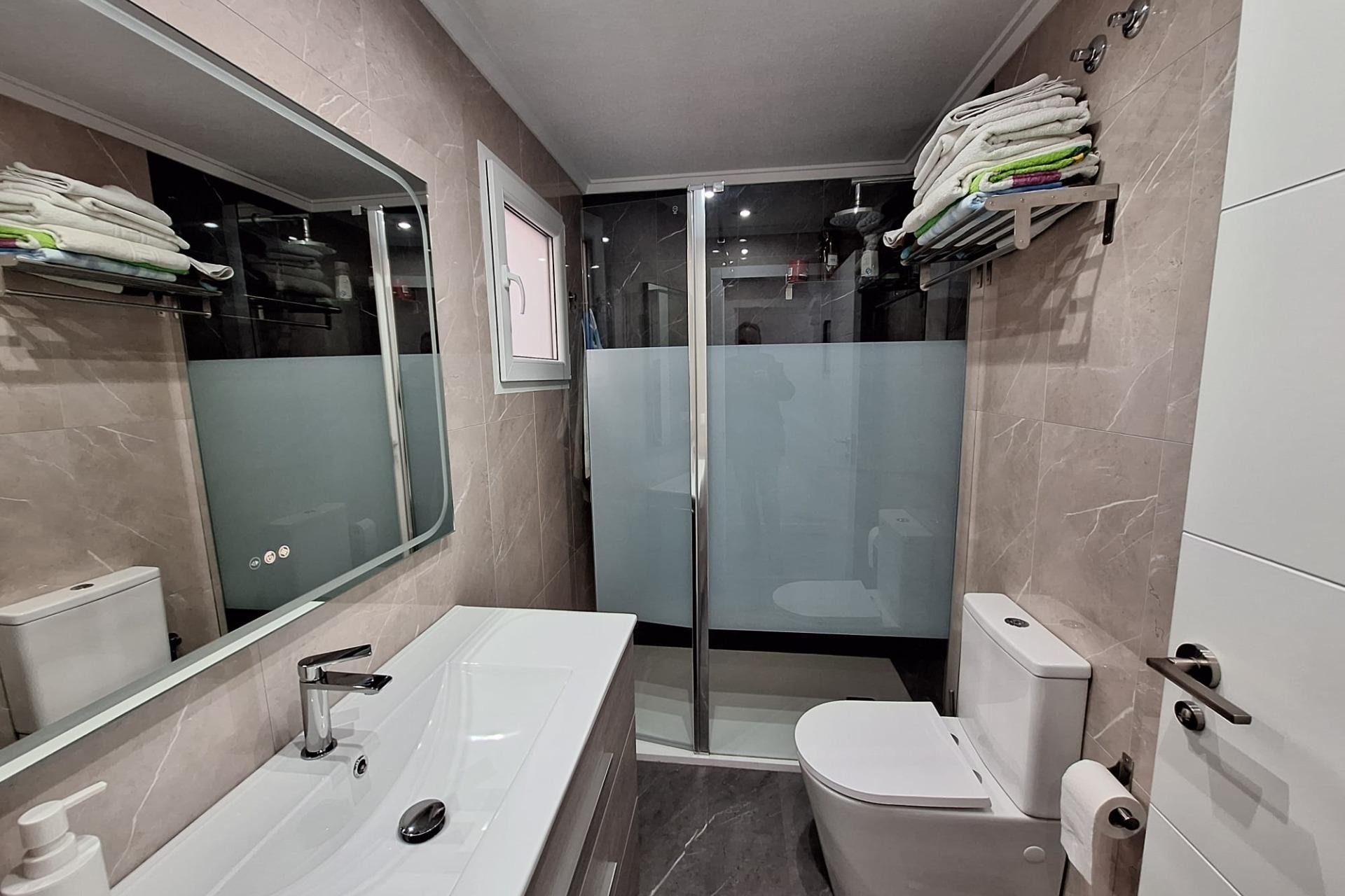 Te koop - Ático Dúplex -
Torrevieja - Centro