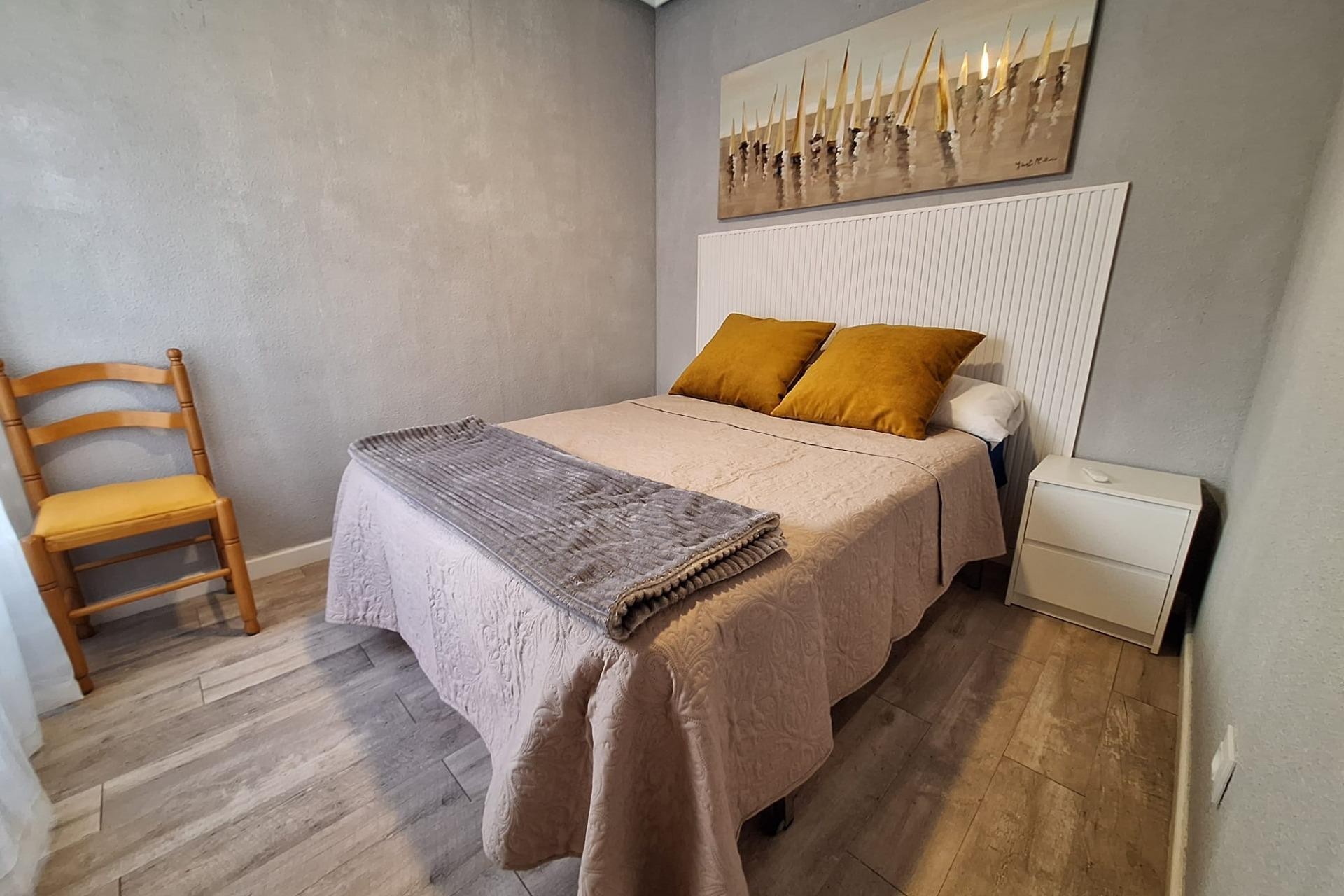 Te koop - Ático Dúplex -
Torrevieja - Centro