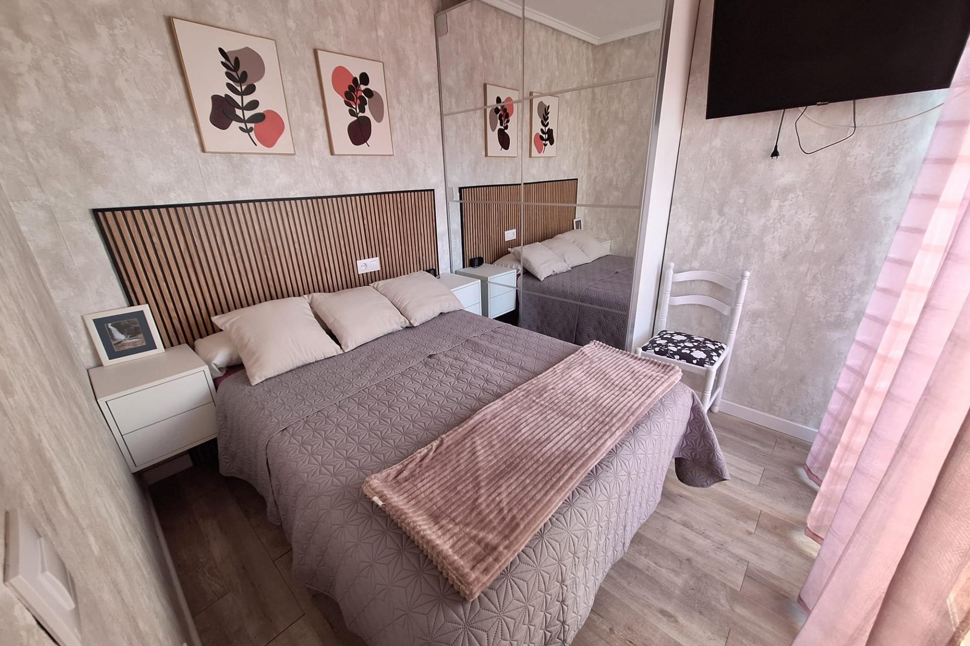 Te koop - Ático Dúplex -
Torrevieja - Centro