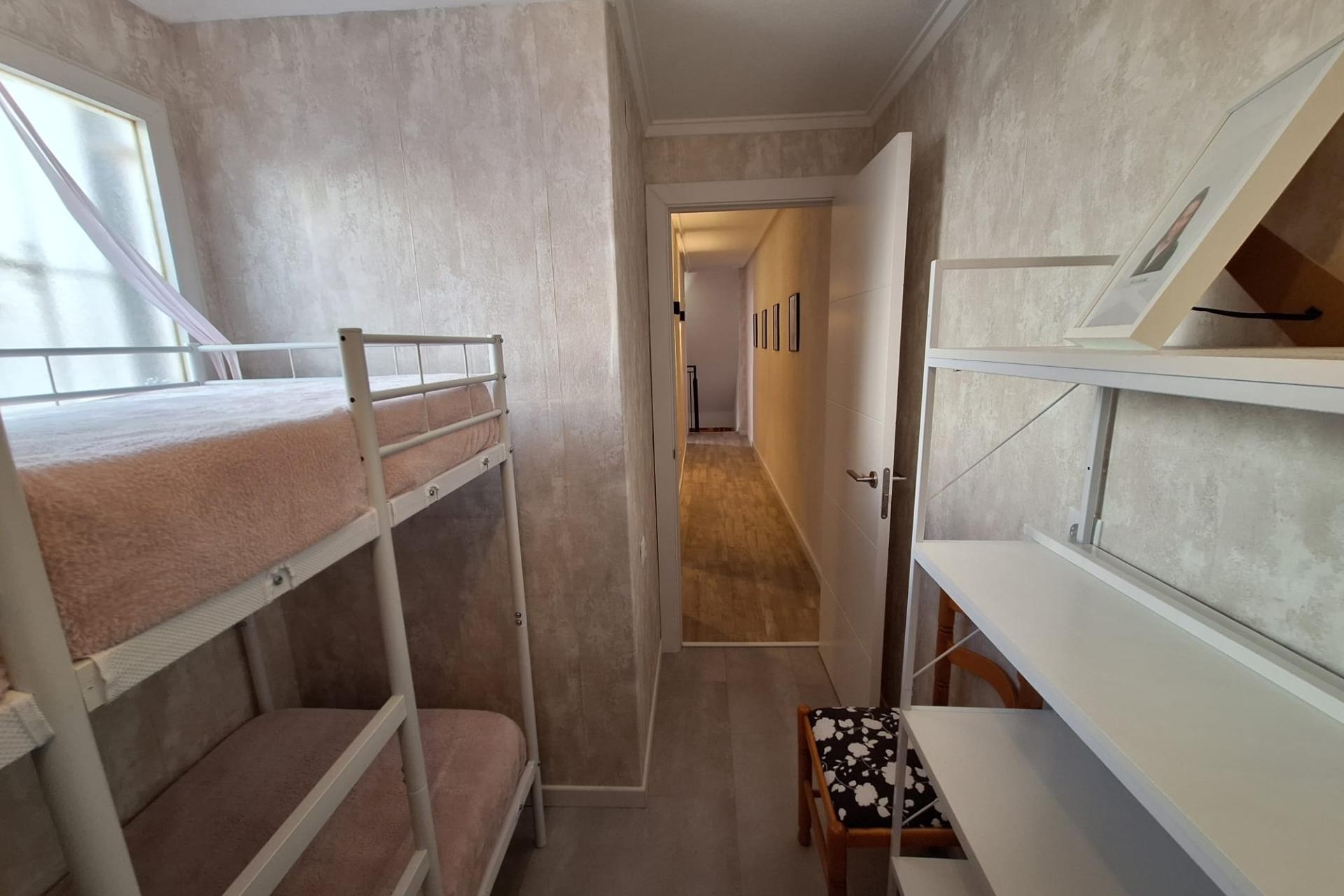 Te koop - Ático Dúplex -
Torrevieja - Centro