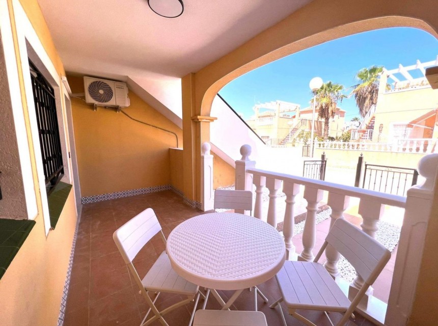 Te koop - Bungalow Planta Baja -
Torrevieja - Los Balcones - Los Altos del Edén