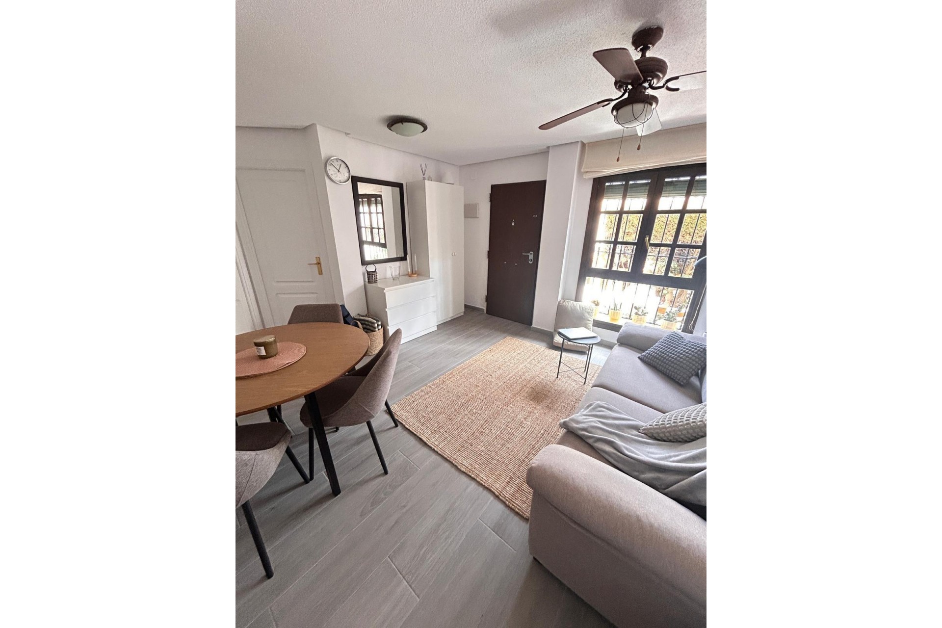 Te koop - Bungalow Planta Baja -
Torrevieja - Torre la mata
