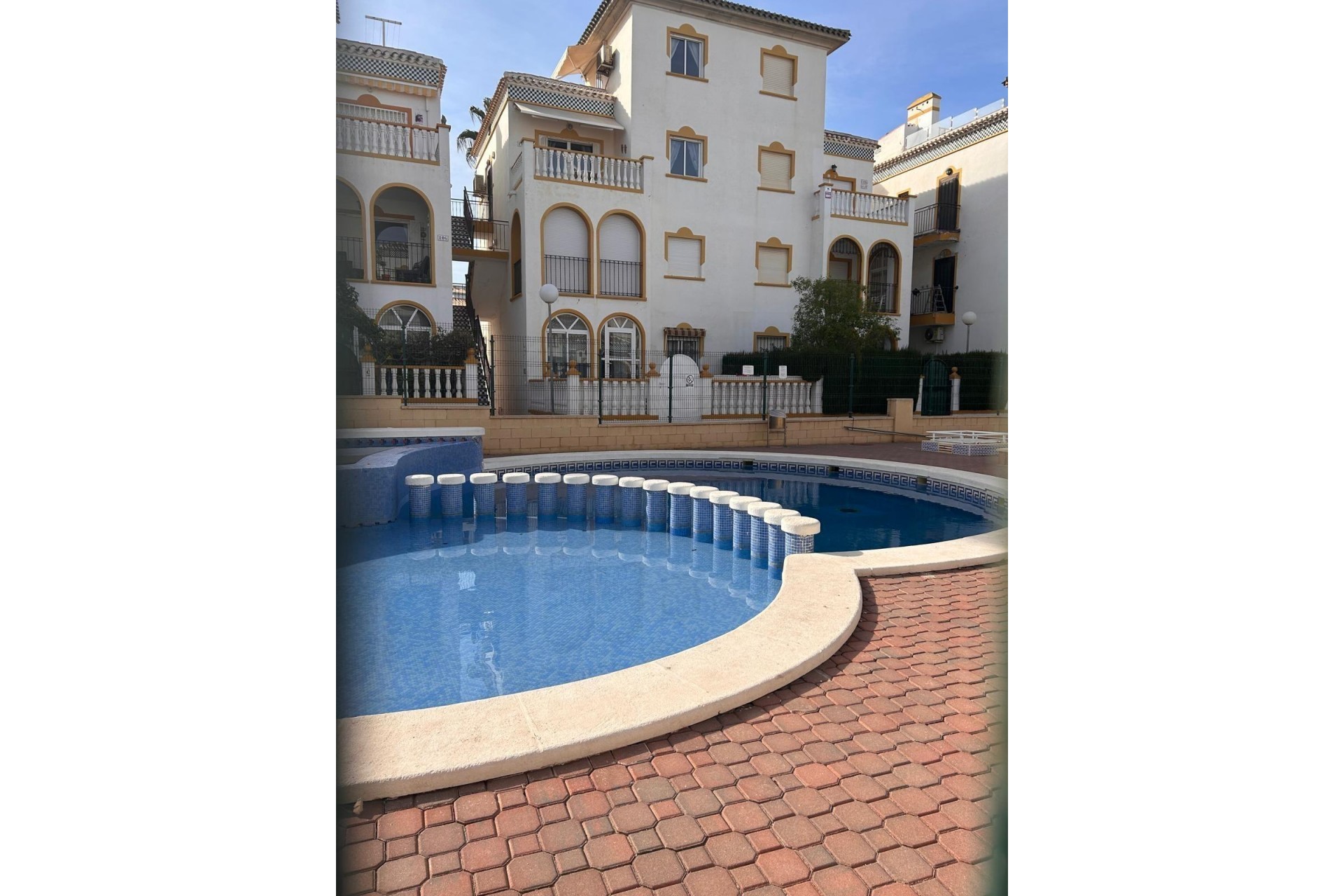 Te koop - Bungalow Planta Baja -
Torrevieja - Torre la mata