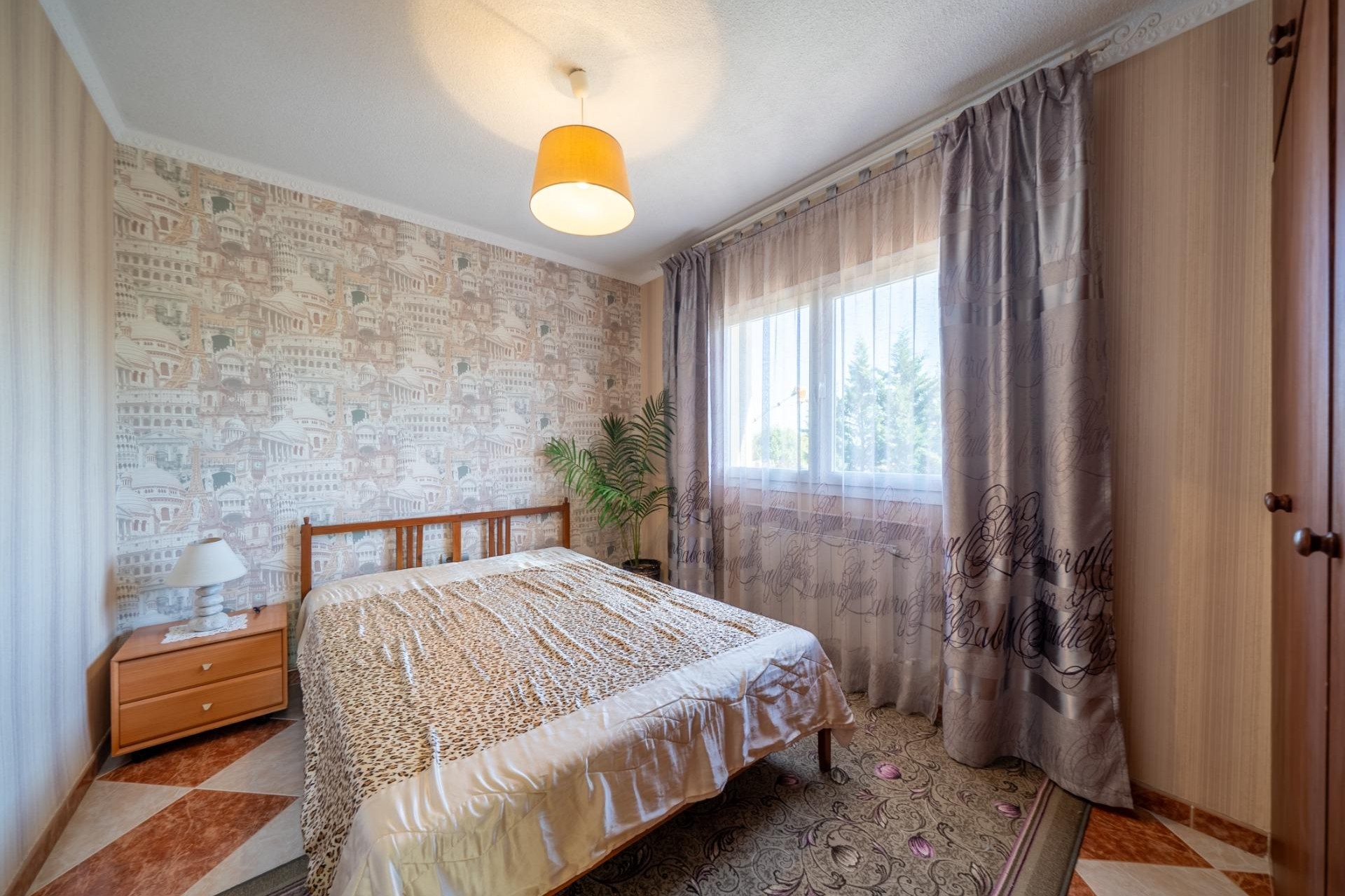 Te koop - Chalet -
San Martin de Valdeiglesias - Garnacho