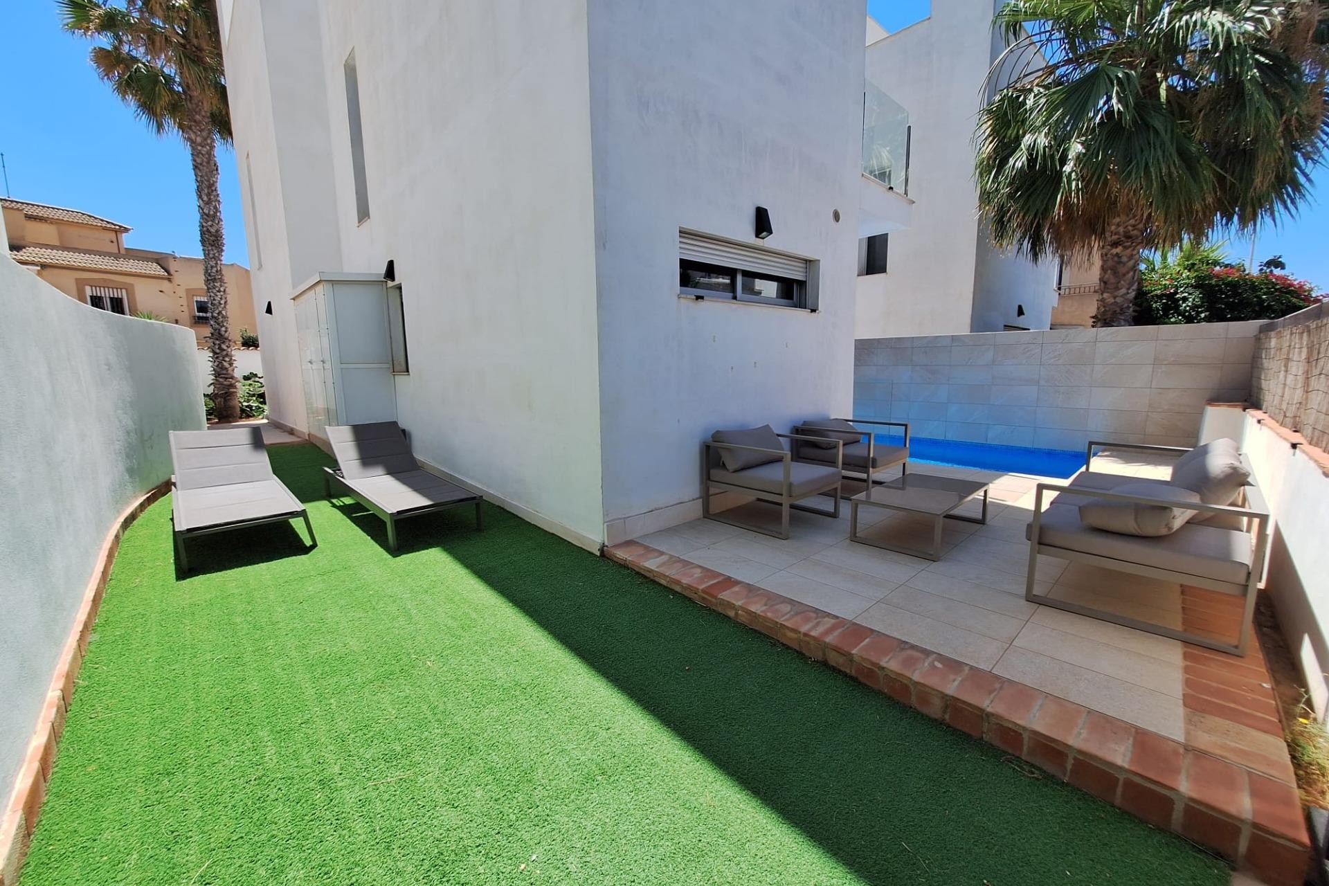 Te koop - Chalet -
Torrevieja - Los Frutales