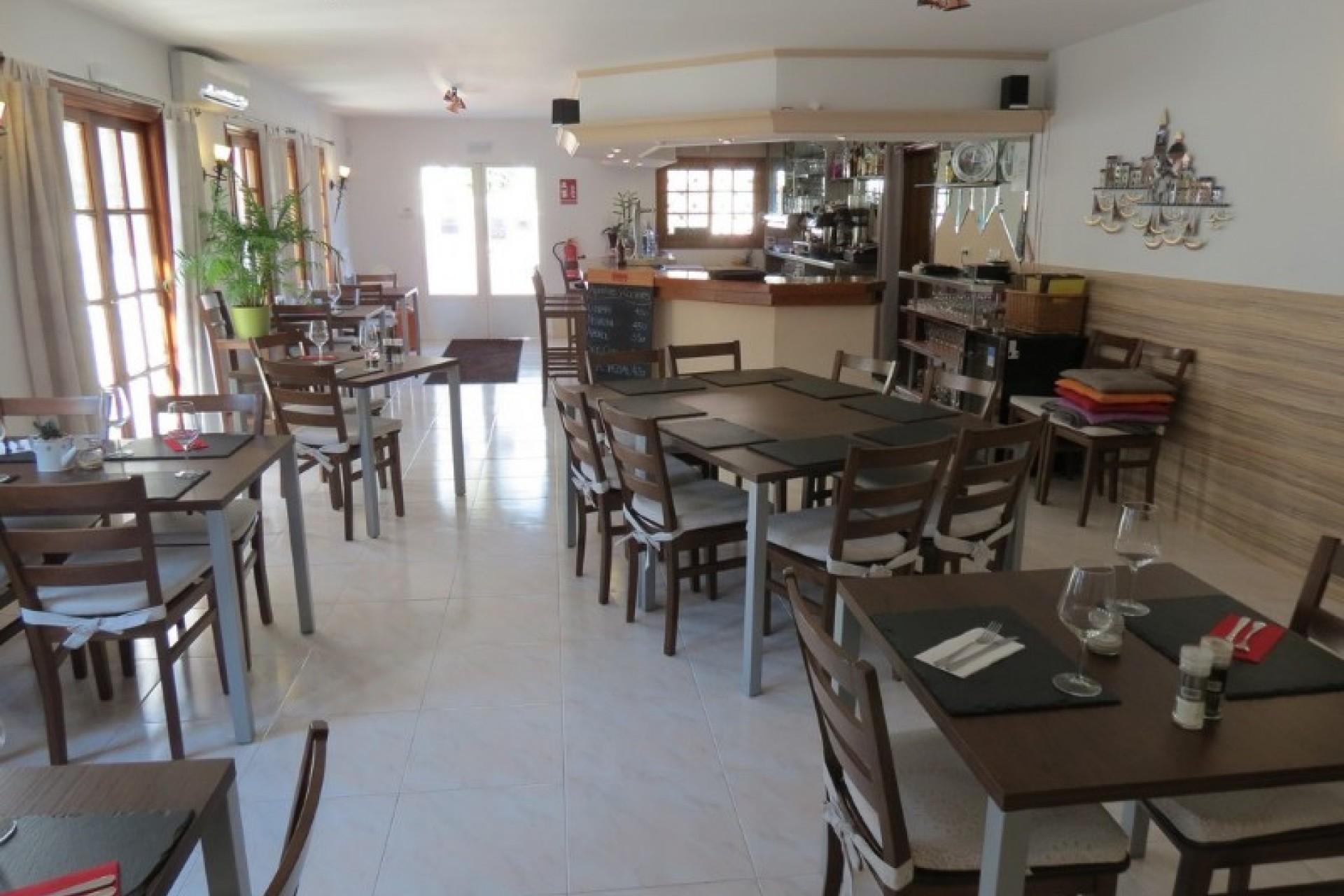 Te koop - Commercieel -
Moraira - Cap Blanc