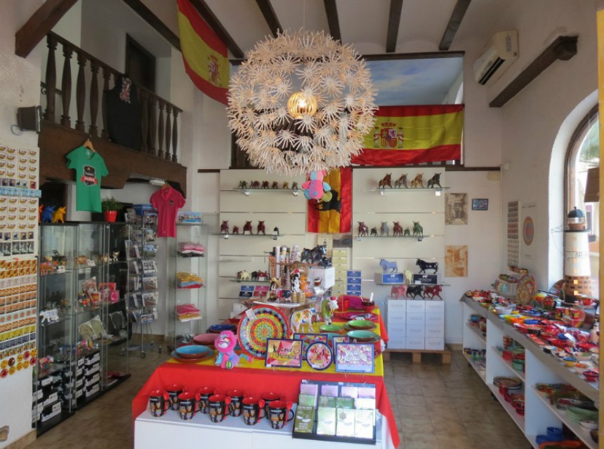 Te koop - Commercieel -
Moraira - Stadscentrum