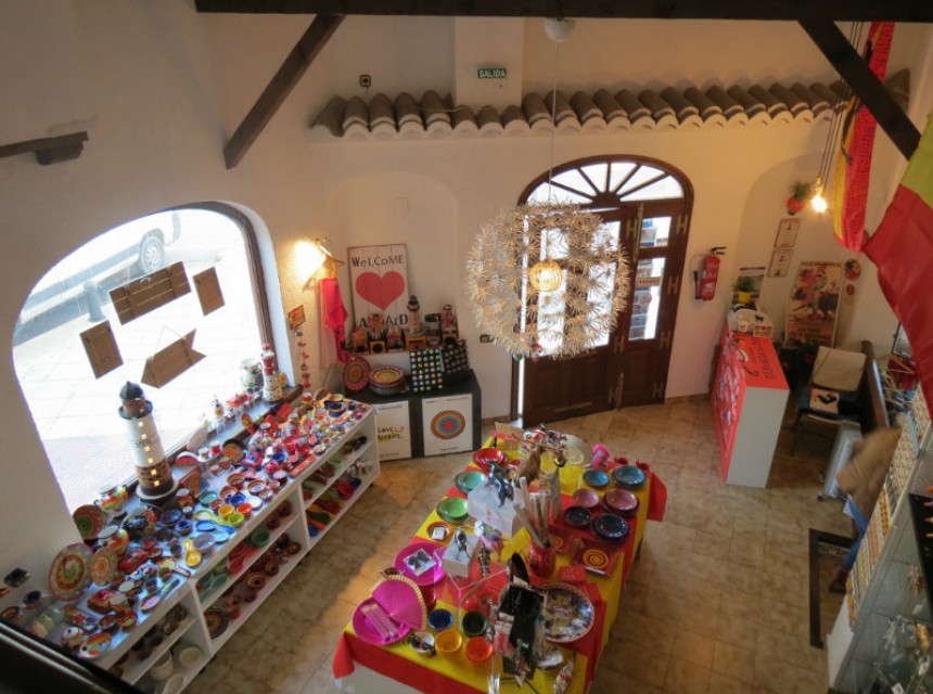 Te koop - Commercieel -
Moraira - Stadscentrum