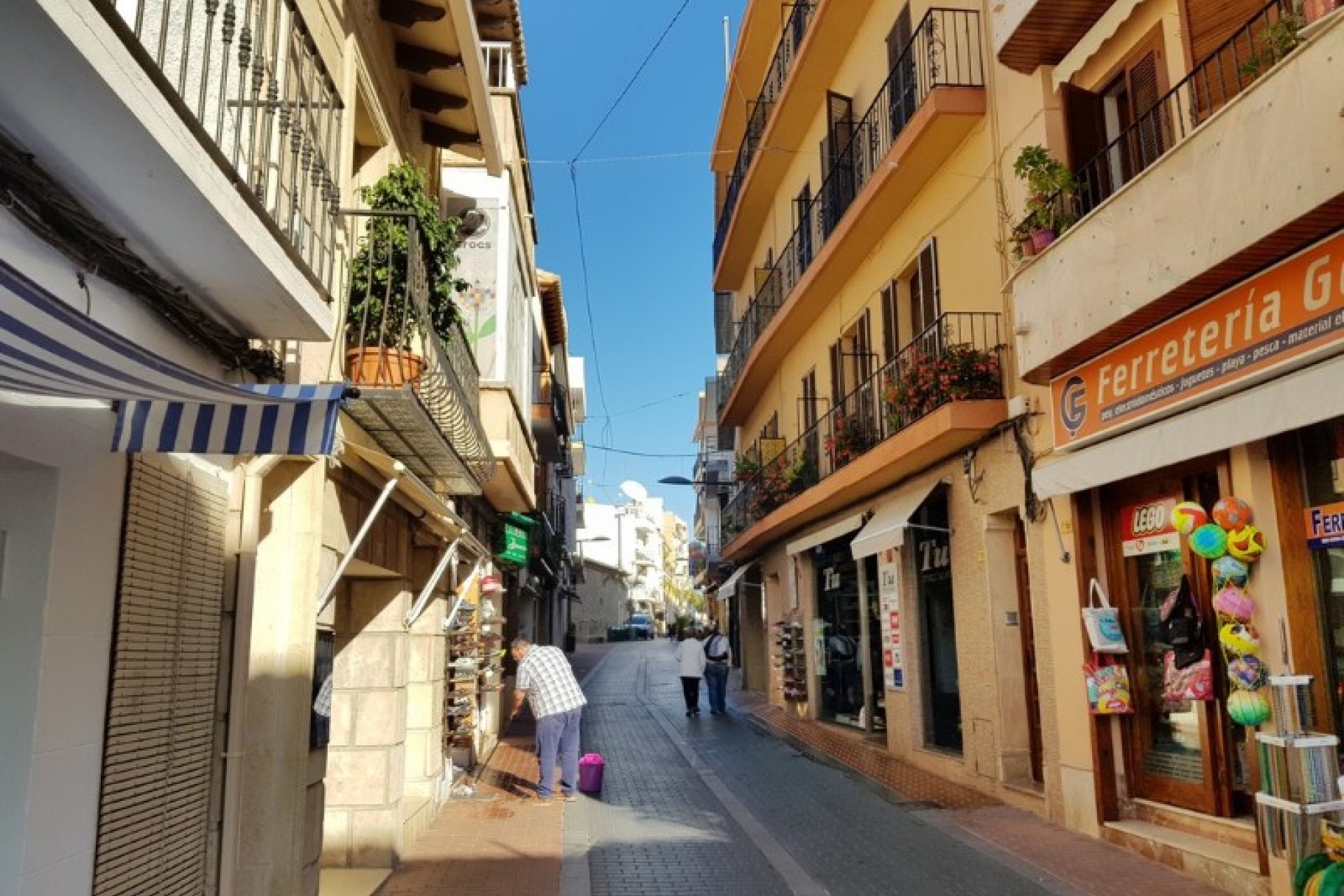 Te koop - Commercieel -
Moraira - Stadscentrum