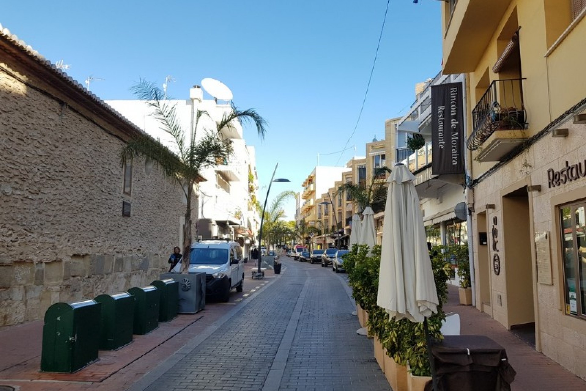 Te koop - Commercieel -
Moraira - Stadscentrum