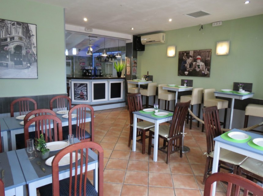 Te koop - Commerciële objekten -
Moraira - Paichi