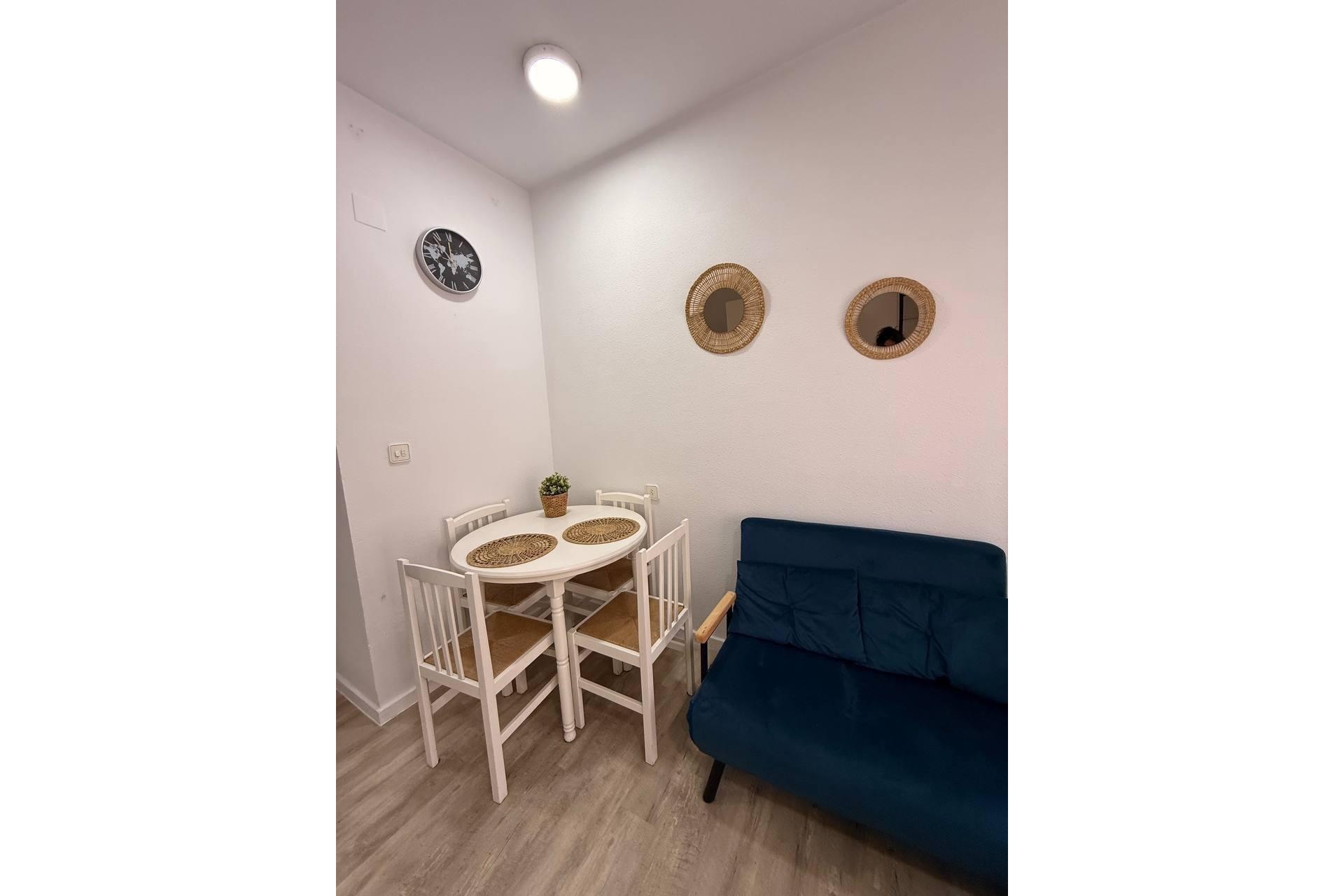 Te koop - Estudio -
Torrevieja - Playa del cura