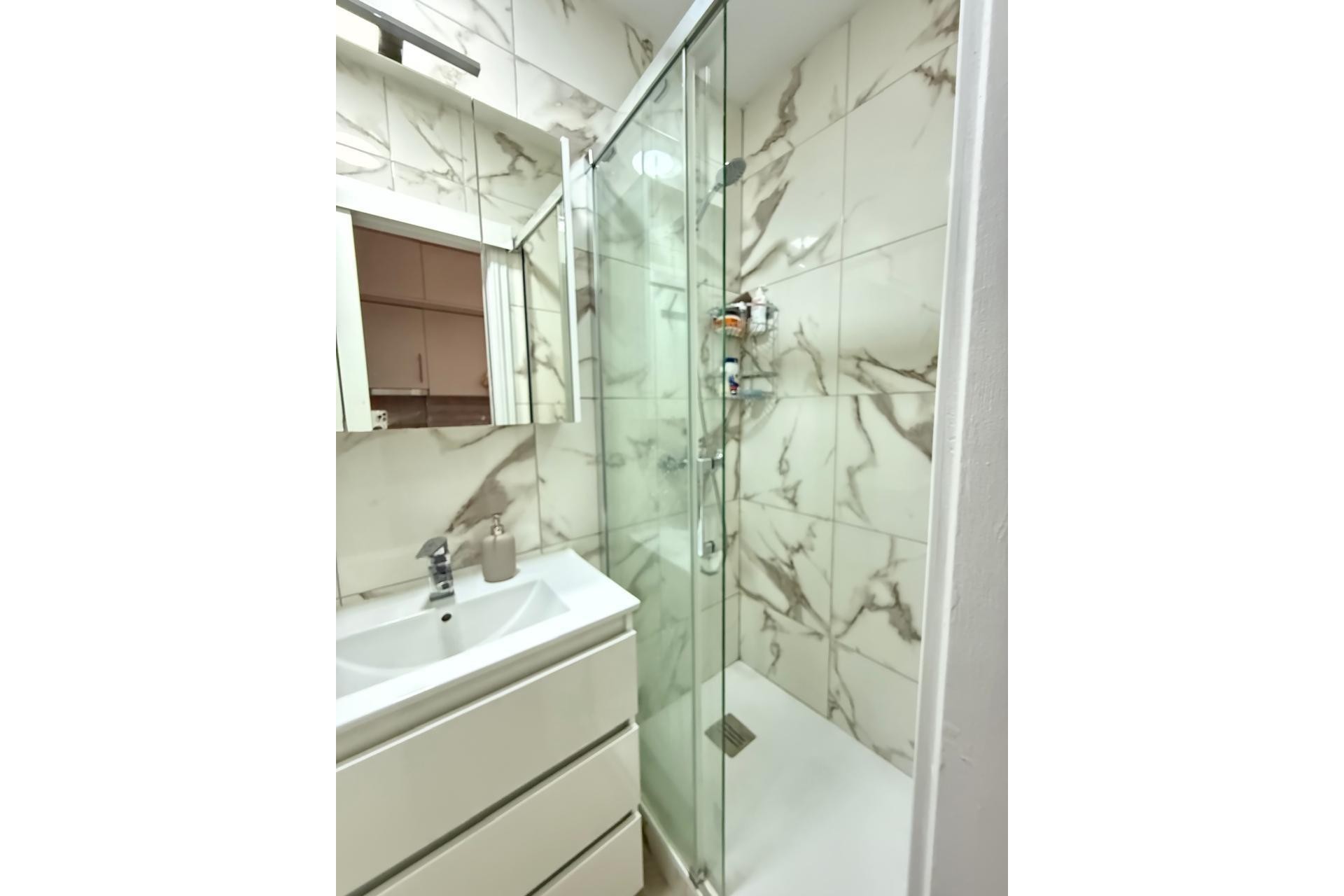 Te koop - Estudio -
Torrevieja - Playa del cura