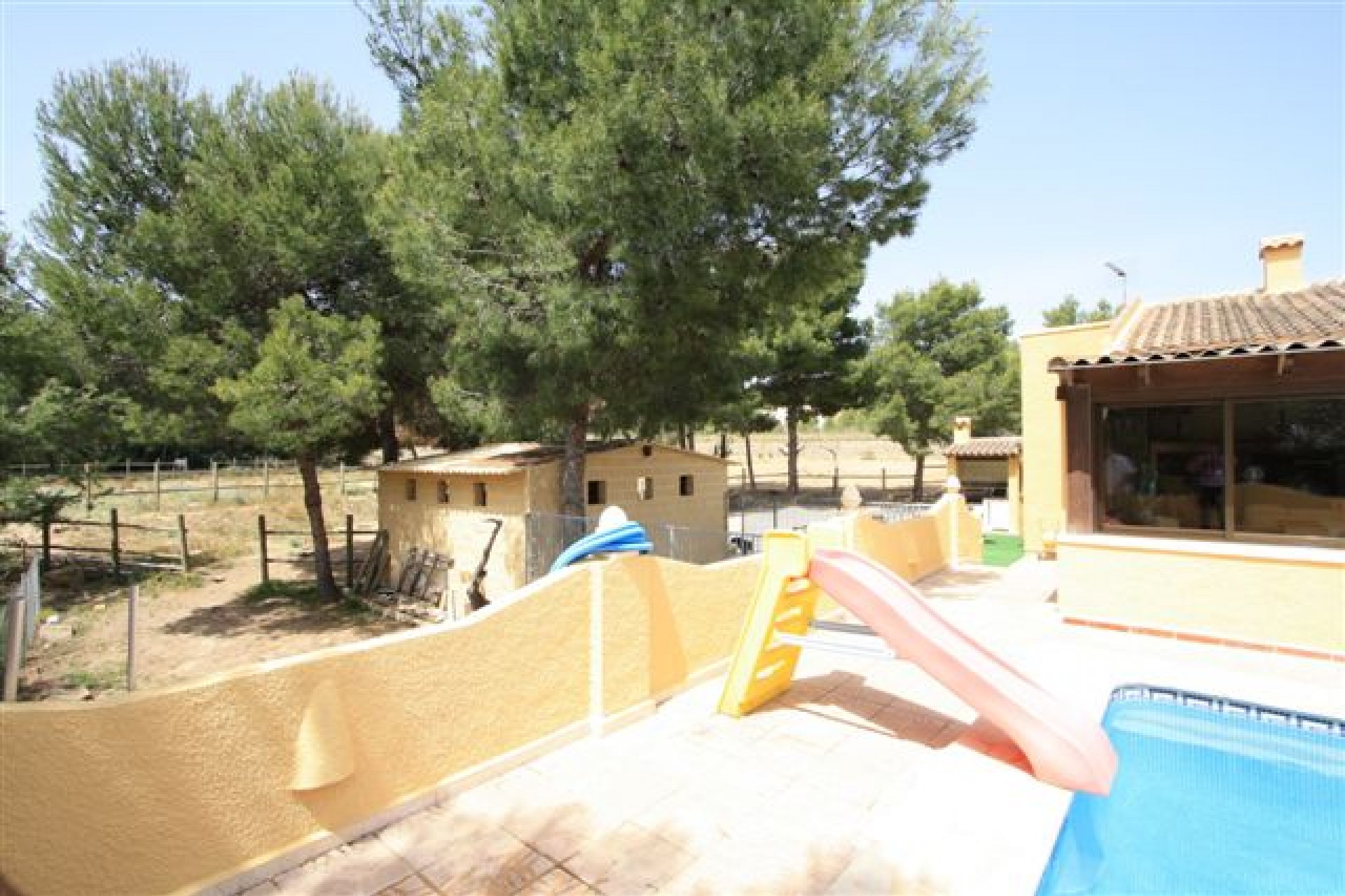 Te koop - Finca / Landhuis -
Alfaz del Pi