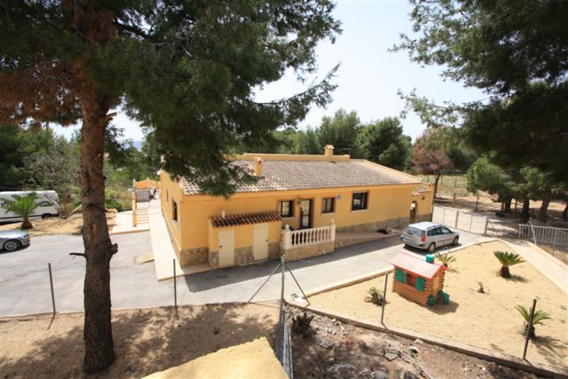 Te koop - Finca / Landhuis -
Alfaz del Pi