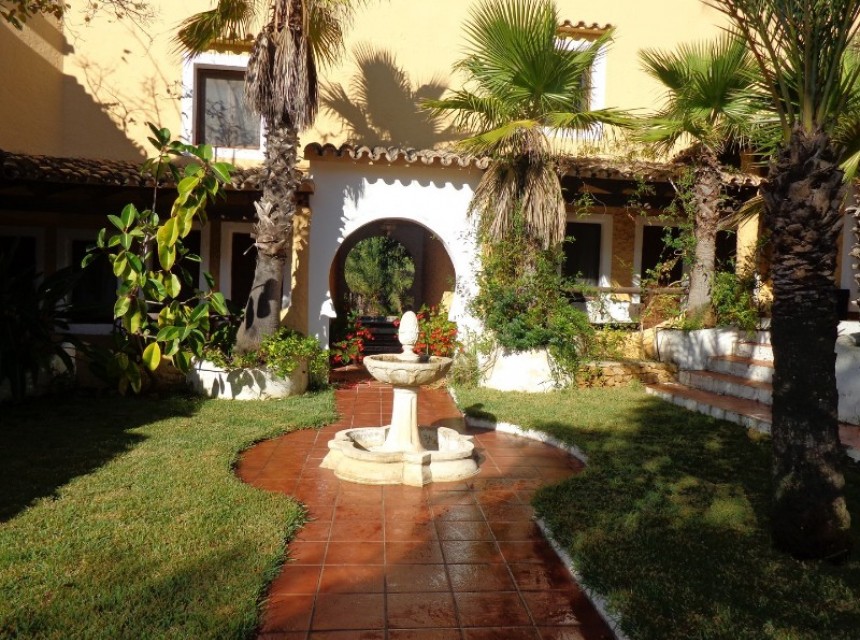 Te koop - Finca / Landhuis -
Benissa - Canor