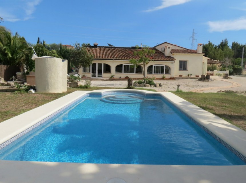 Te koop - Finca / Landhuis -
Benissa