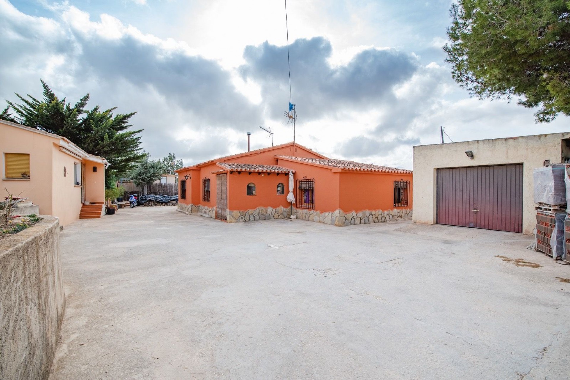 Te koop - Finca / Landhuis -
Benissa