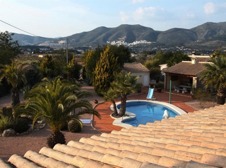 Te koop - Finca / Landhuis -
Jalon