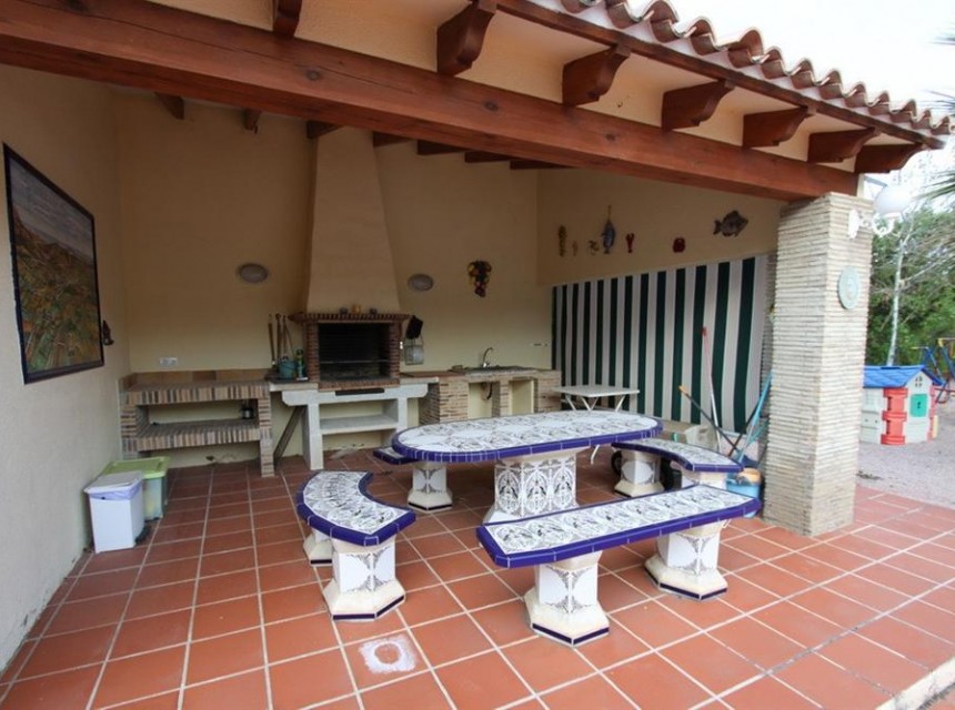 Te koop - Finca / Landhuis -
Jalon