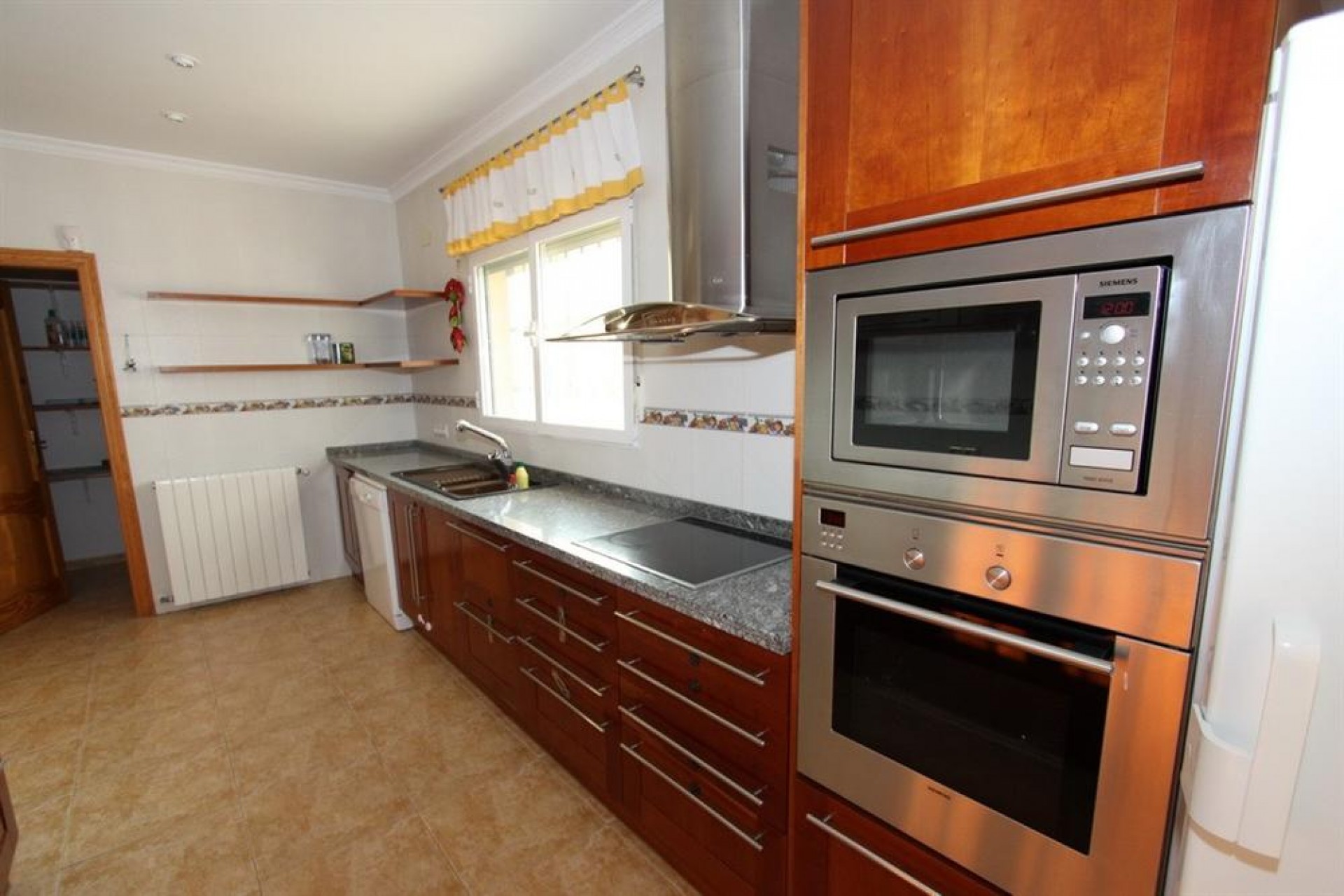 Te koop - Finca / Landhuis -
Jalon