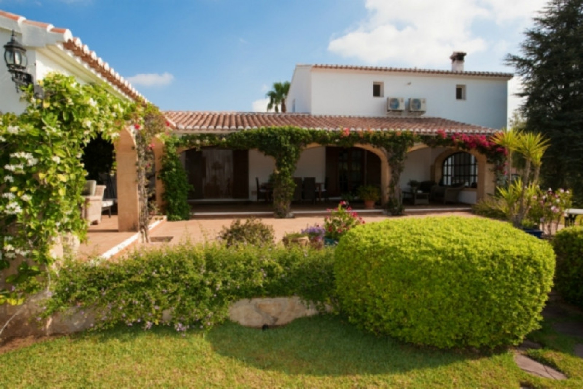 Te koop - Finca / Landhuis -
Javea