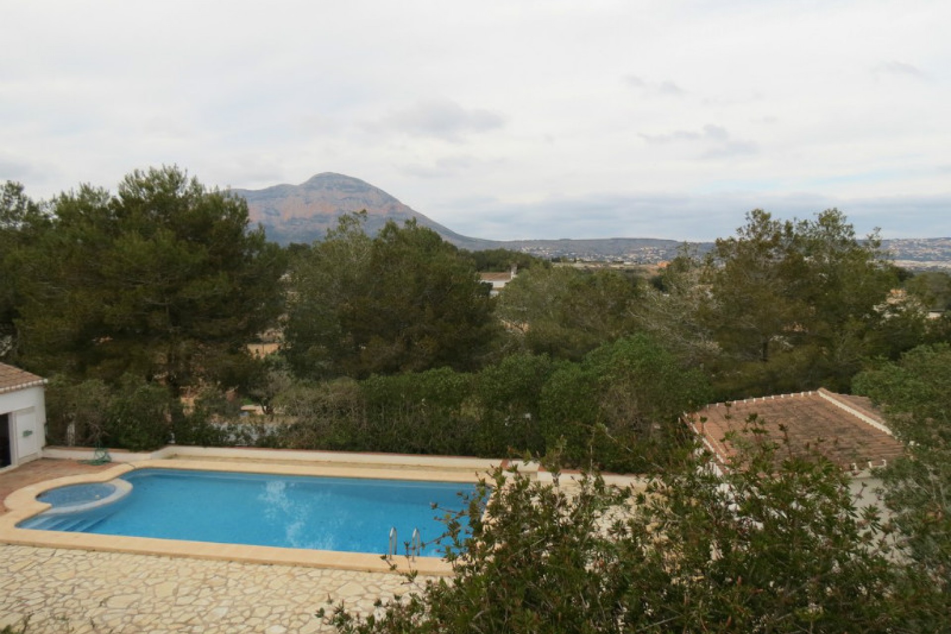 Te koop - Finca / Landhuis -
Javea
