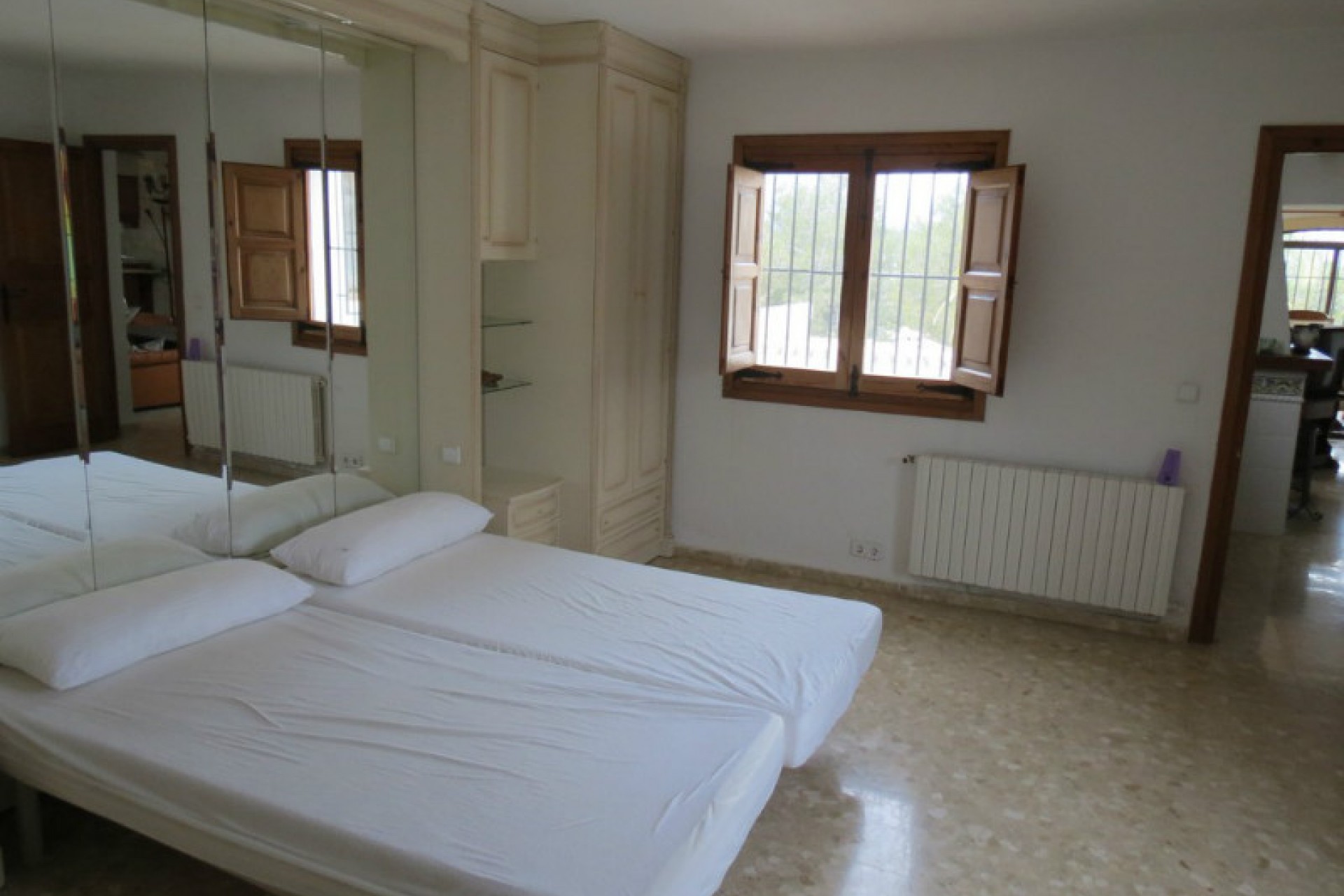 Te koop - Finca / Landhuis -
Javea