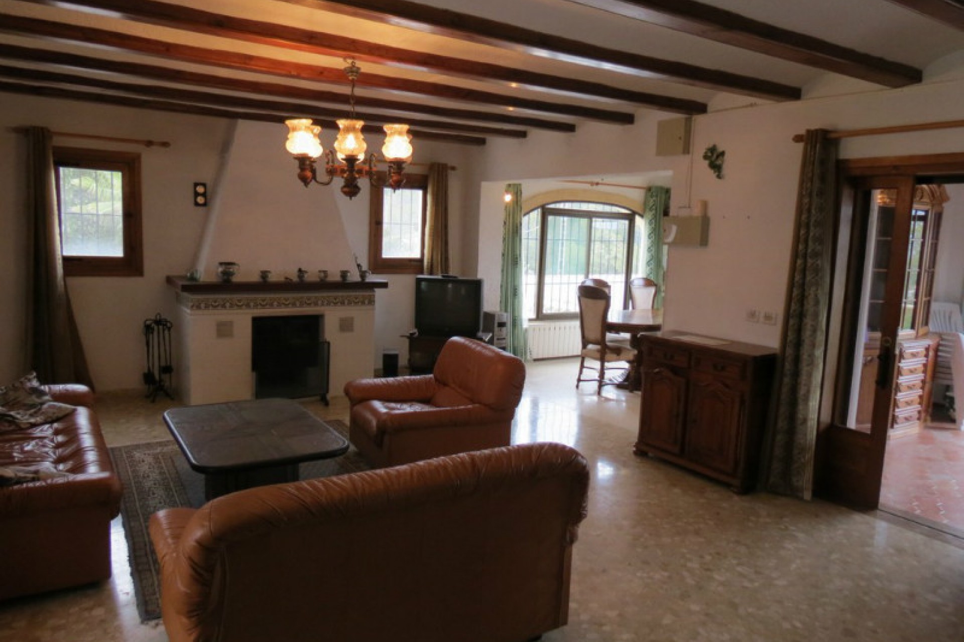 Te koop - Finca / Landhuis -
Javea