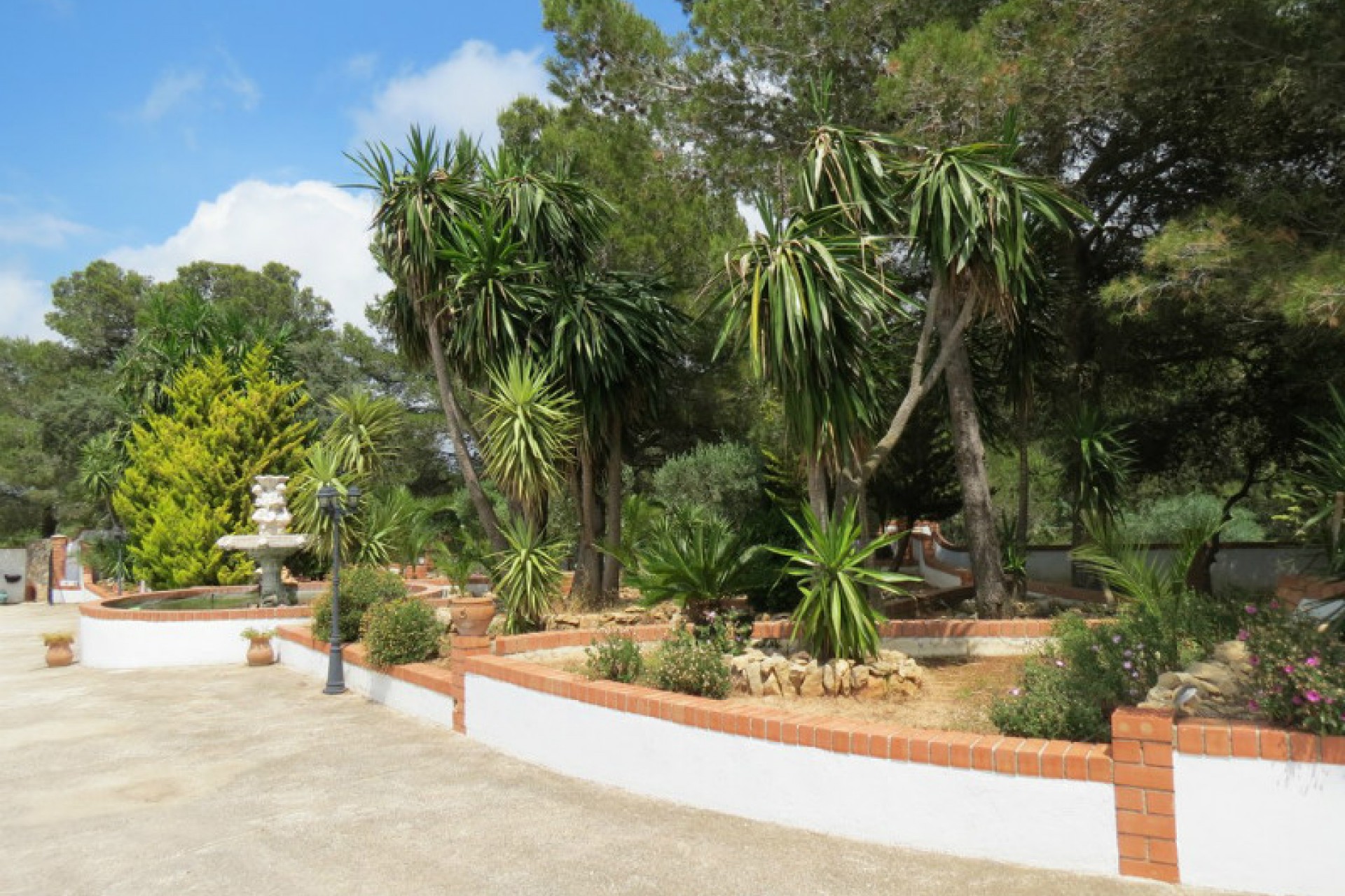 Te koop - Finca / Landhuis -
Lliber