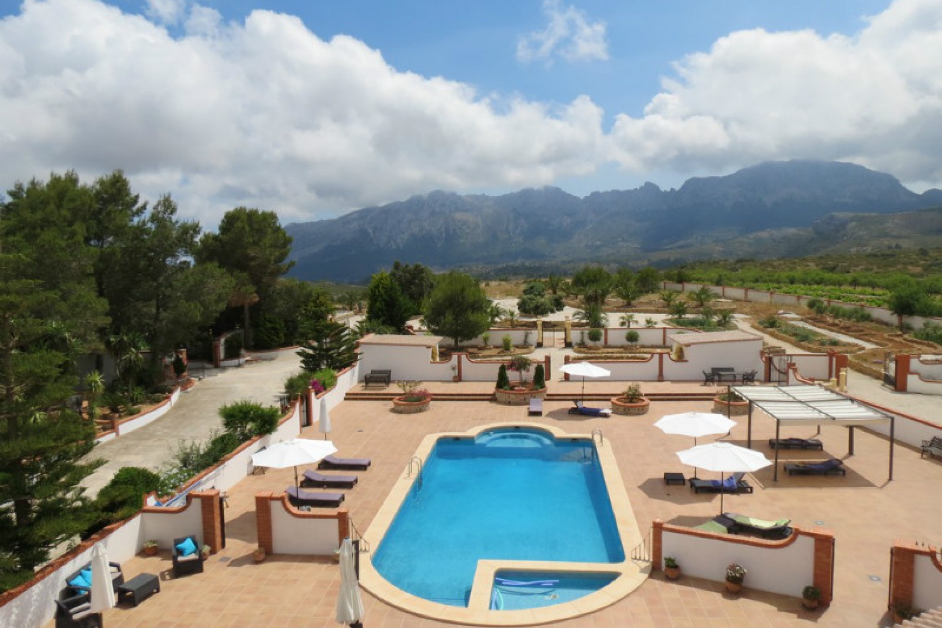 Te koop - Finca / Landhuis -
Lliber