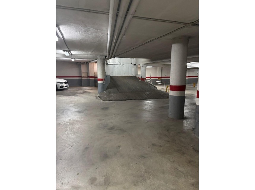 Te koop - Garaje -
Torrevieja - Playa del cura