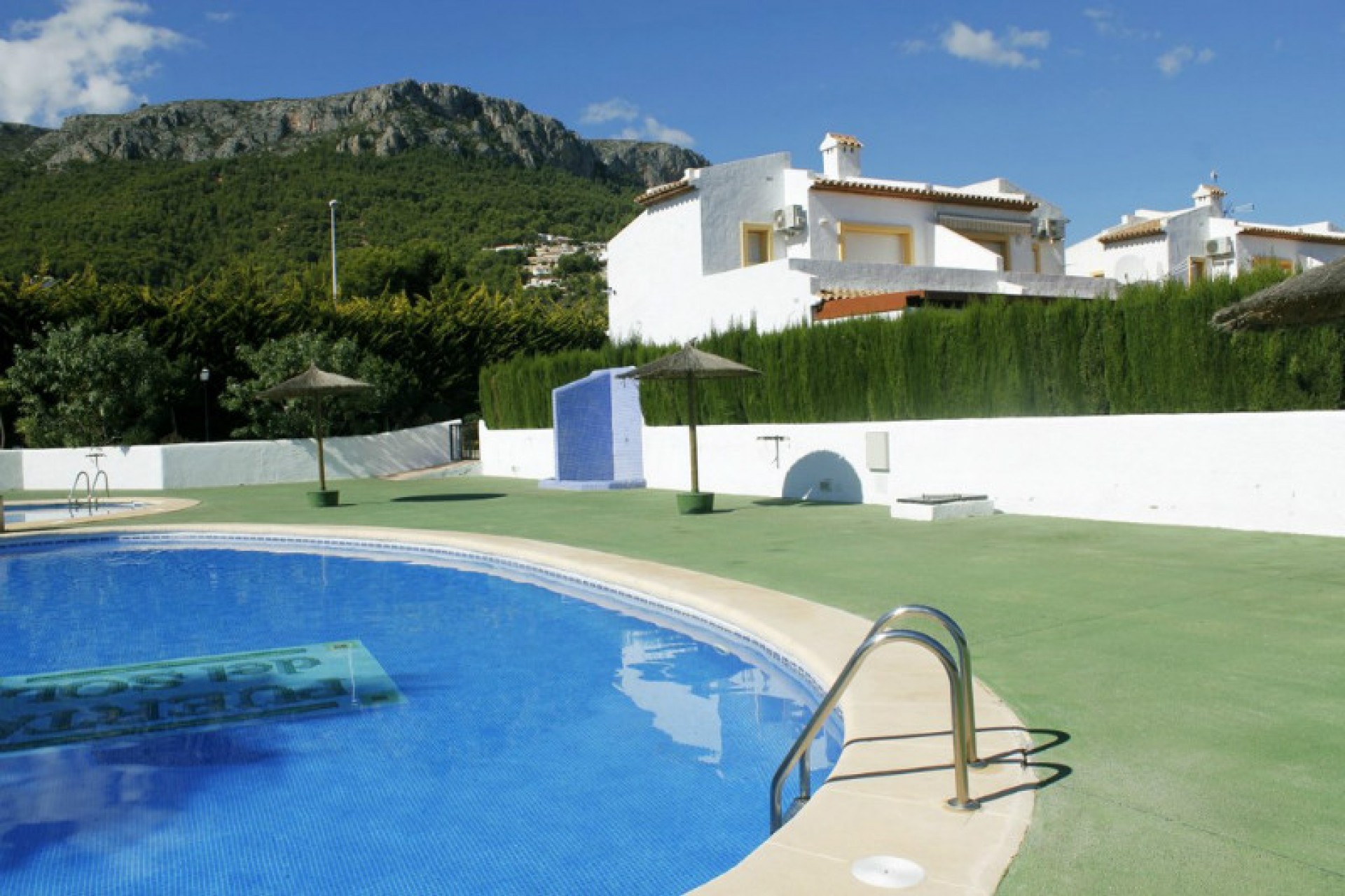 Te koop - Halfvrijstaande villa -
Calpe
