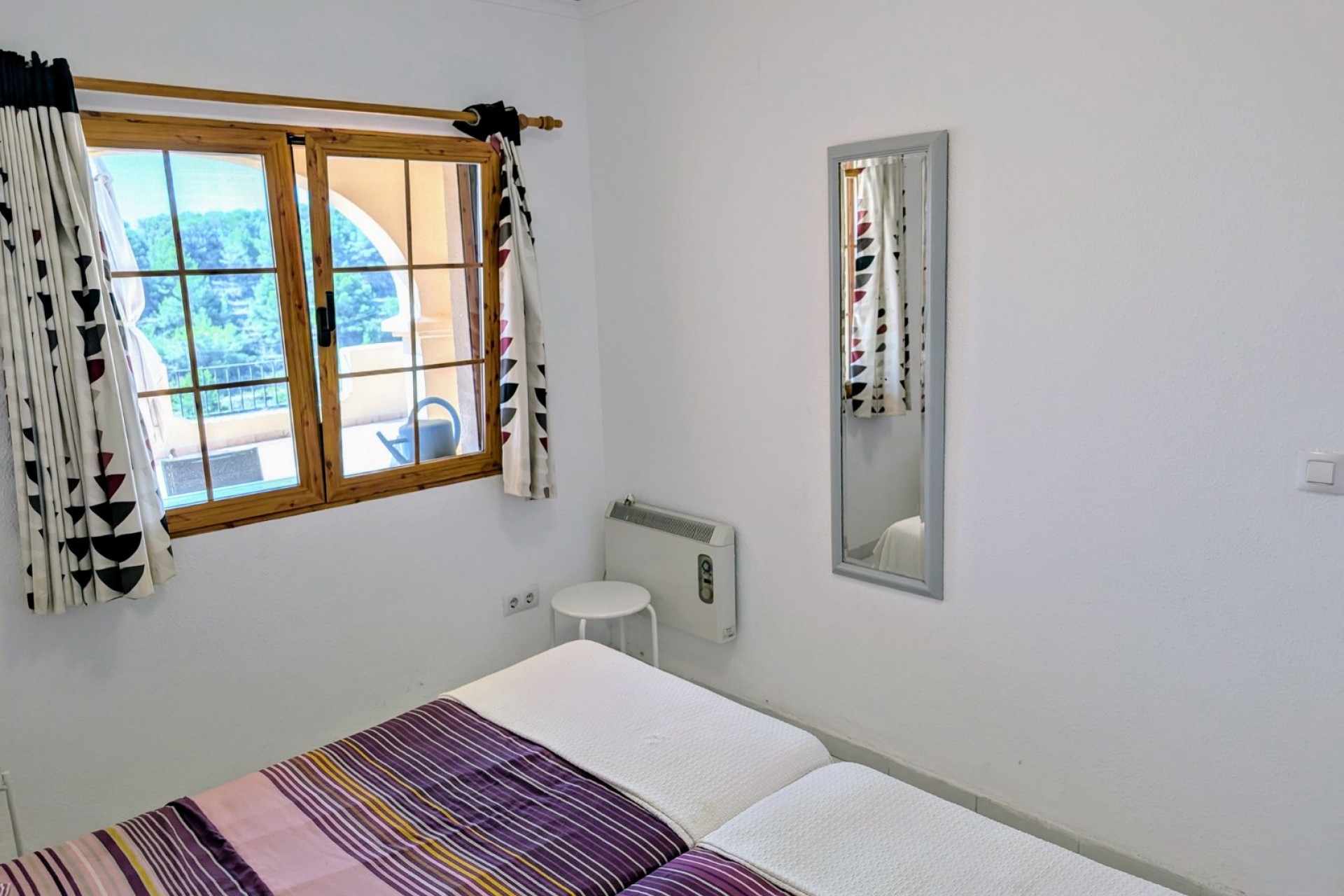 Te koop - Halfvrijstaande villa -
Moraira - Benimeit