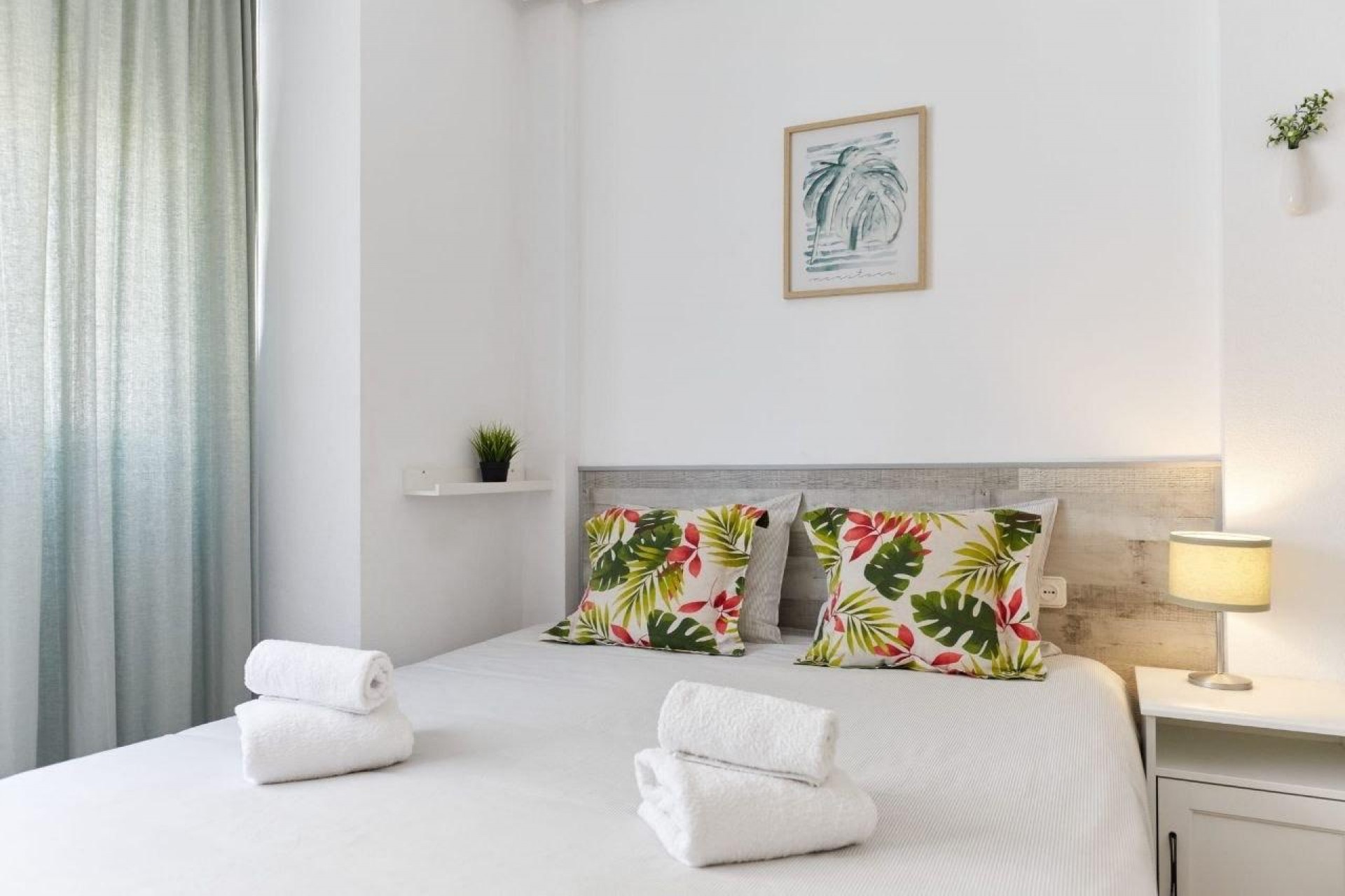 Te koop - Hostal -
Alicante - Carolinas bajas