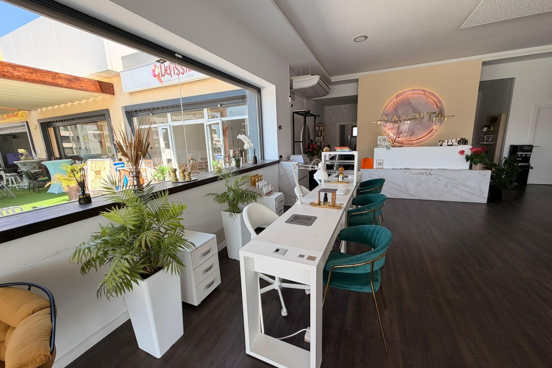 Te koop - Local comercial -
Orihuela Costa - Los Dolses