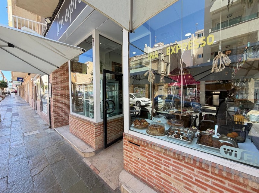 Te koop - Local comercial -
Torrevieja - Centro