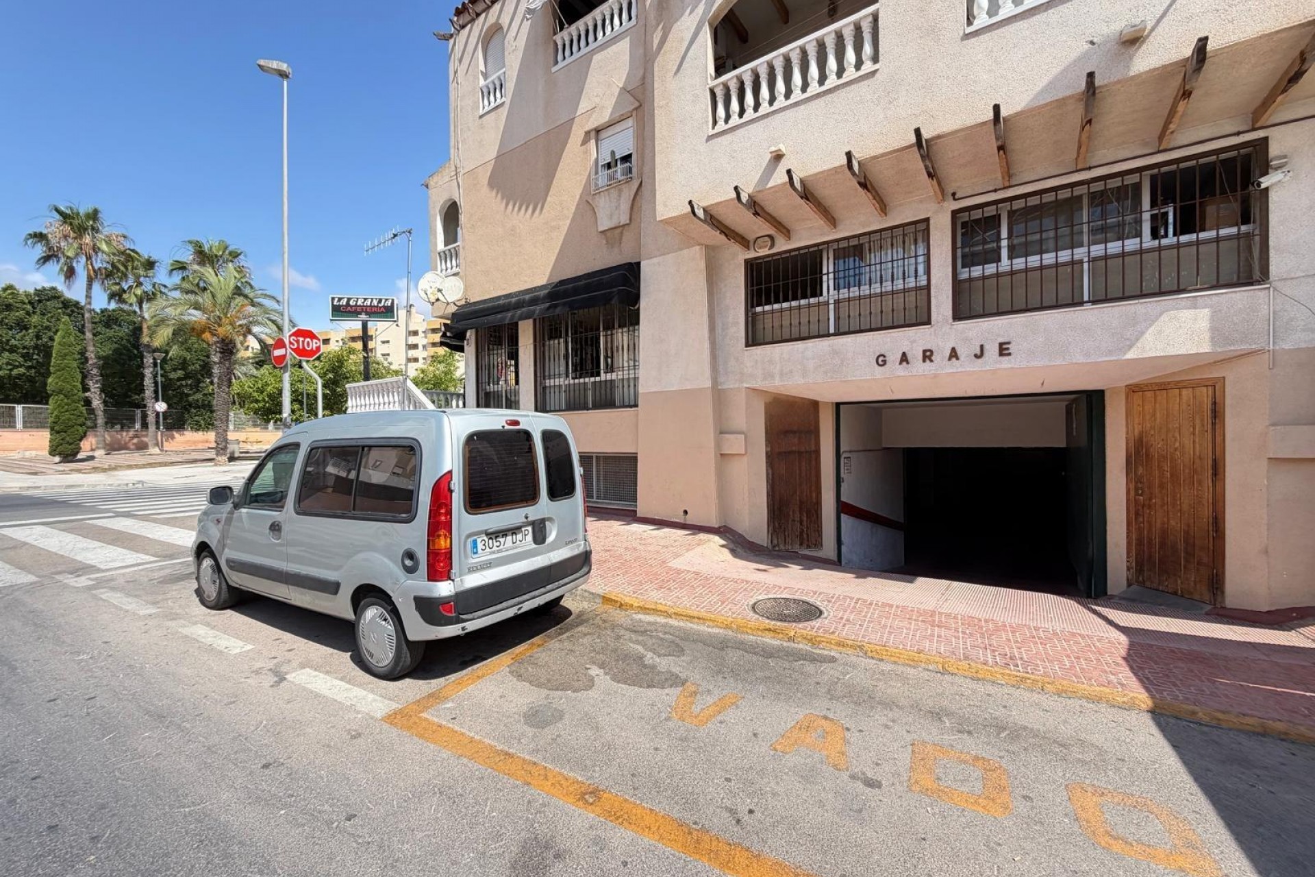 Te koop - Local comercial -
Torrevieja - Estacion de autobuses